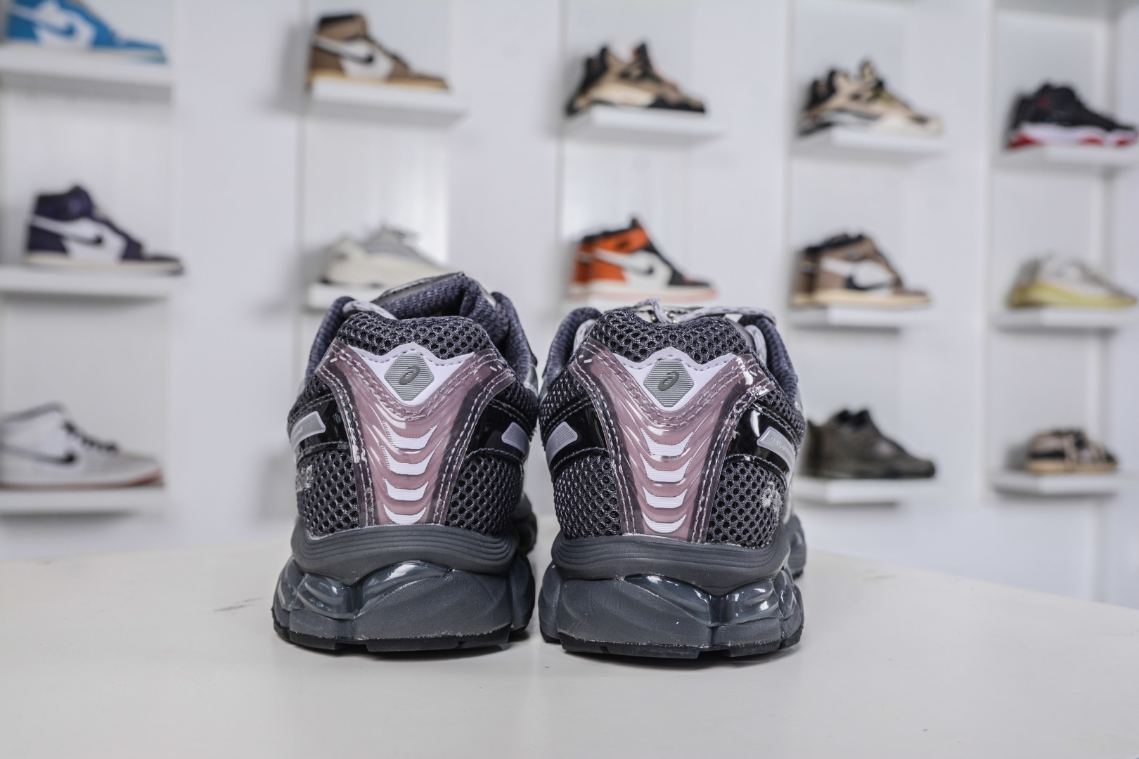 200 kith x Asics Gel-Kayano 12.1 亚瑟士联名百搭休闲运动慢跑鞋 1203A930-020