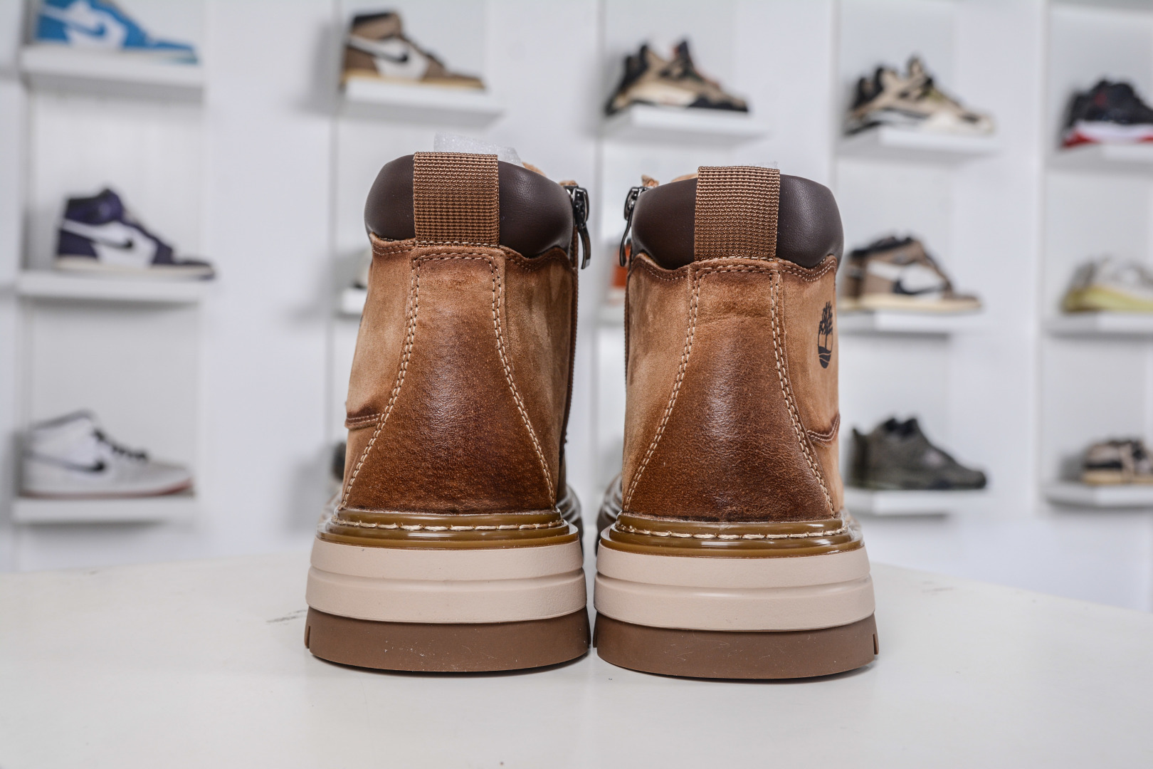 280 Timberland 添柏岚/天伯伦 户外高帮休闲大黄靴系列 TB10033 CAMEL