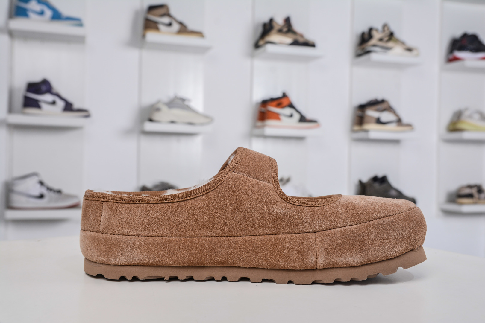 240 UGG 牙刷绣羊毛玛丽珍2.0版本 爆款回归 奶呼呼又软糯糯的冬日感 088-1-CHE