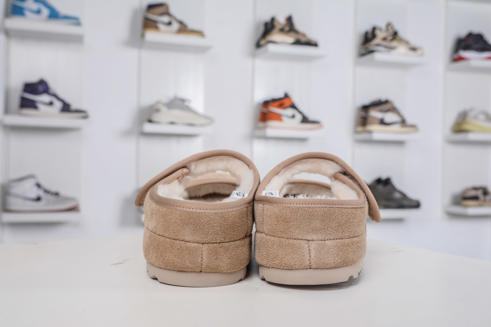 240 UGG 牙刷绣羊毛玛丽珍2.0版本 爆款回归 奶呼呼又软糯糯的冬日感 制牛反绒搭配澳洲美利奴羊毛