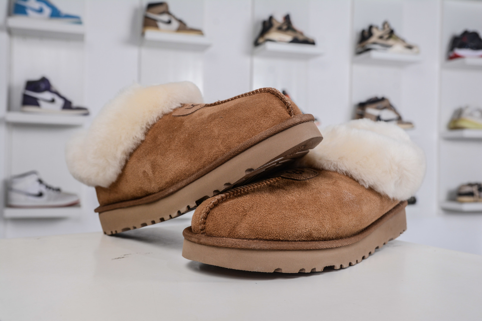 210 UGG 塔次特 薄底 栗色 羊皮毛一体高品质 保暖锁热 1134810-CHE