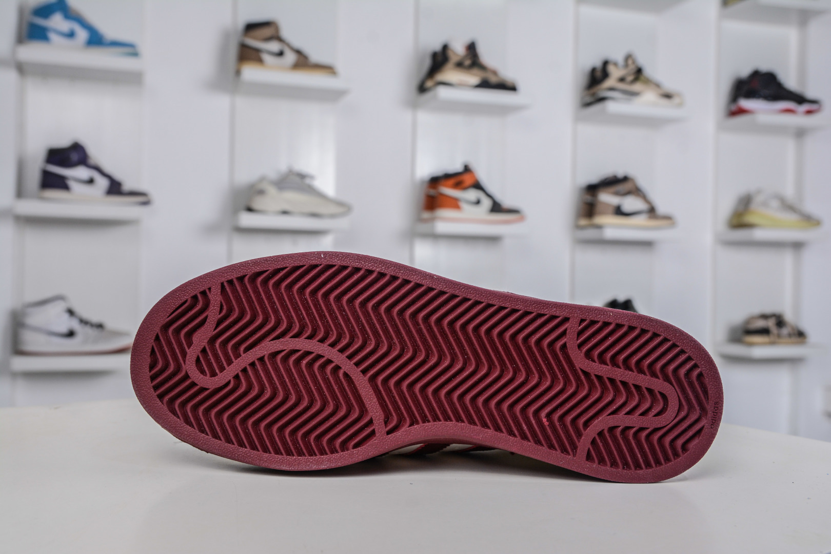 140 CS版 Adidas Originals Super 2025全新版本 贝壳头官方同步 贝壳头经典小白板鞋 KJ6981