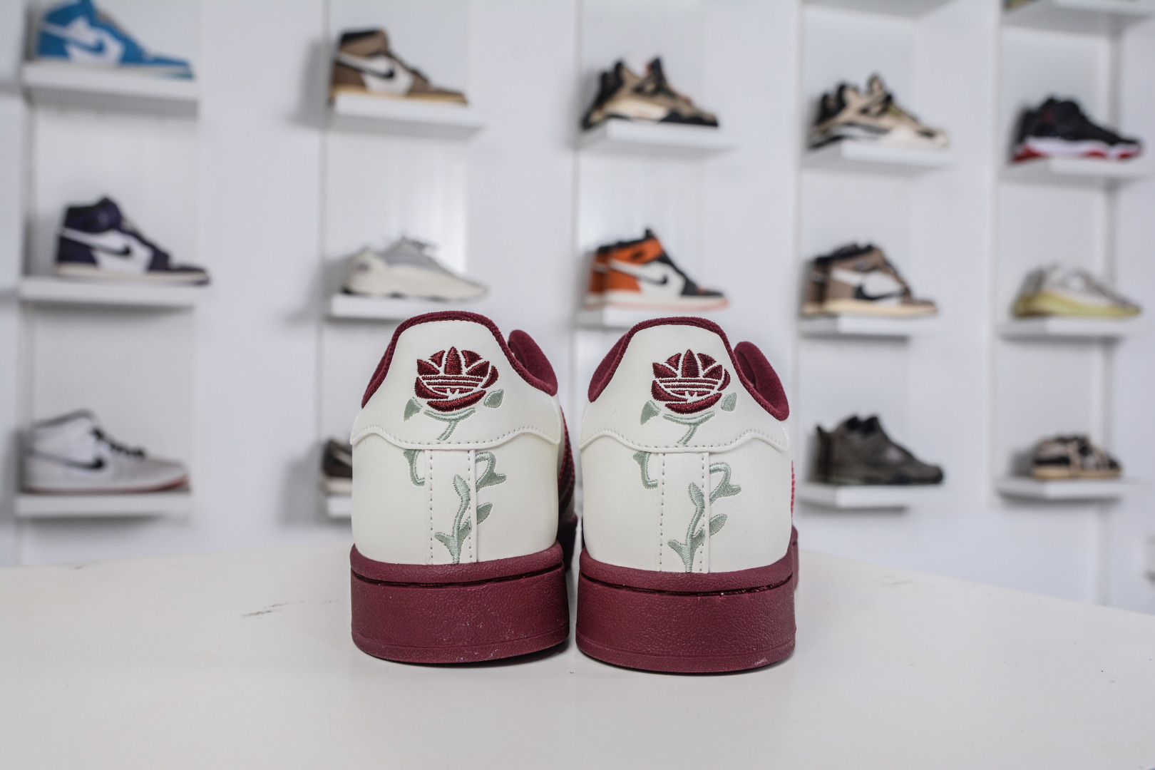 140 CS版 Adidas Originals Super 2025全新版本 贝壳头官方同步 贝壳头经典小白板鞋 KJ6981