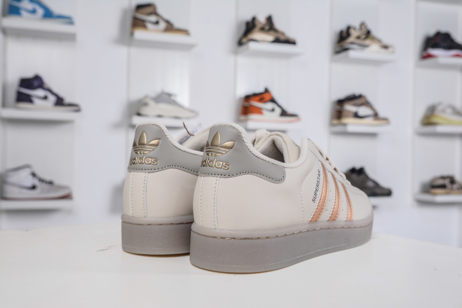 140 CS版 Adidas Originals Super 2025全新版本 贝壳头 JR7355