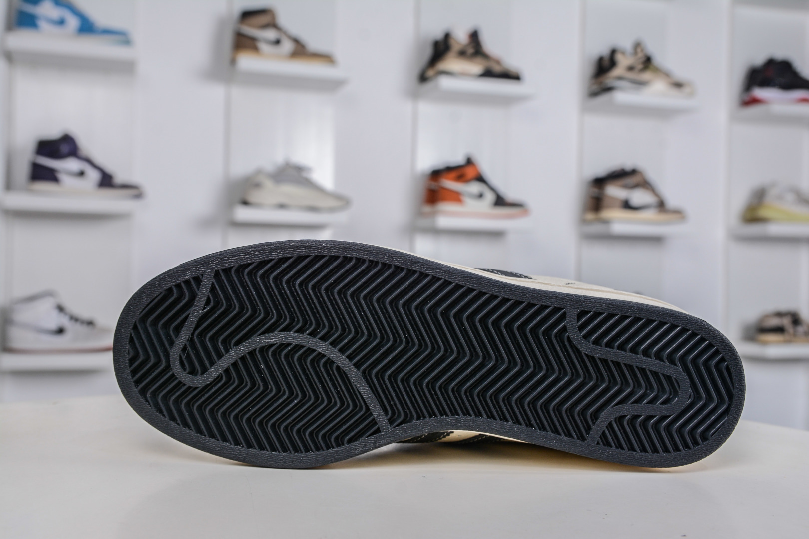 230 AD Originals Superstar x Supreme SUP联名 米白黑 经典复古贝壳头板鞋 DS5809