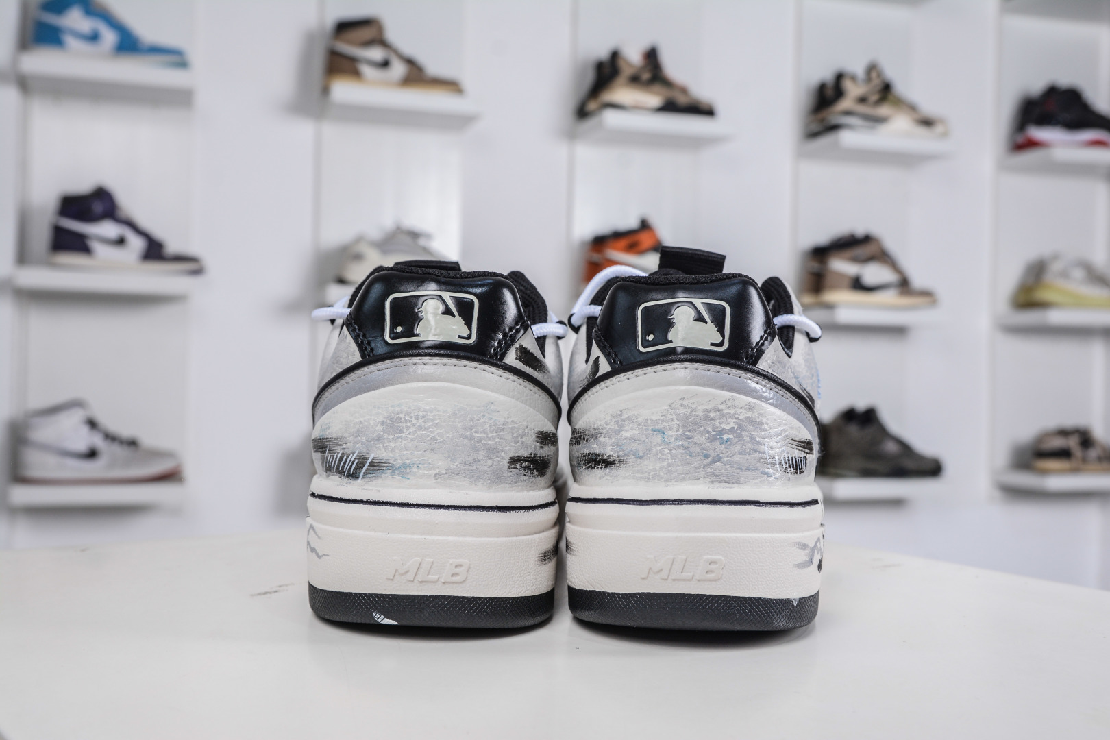 270 MLB Chunky Liner 星茫之夜 涂鸦定制配色学长鞋系列低帮老爹风轻量增高厚底百搭休闲运动慢跑鞋 3ASXCA12N 50WHS