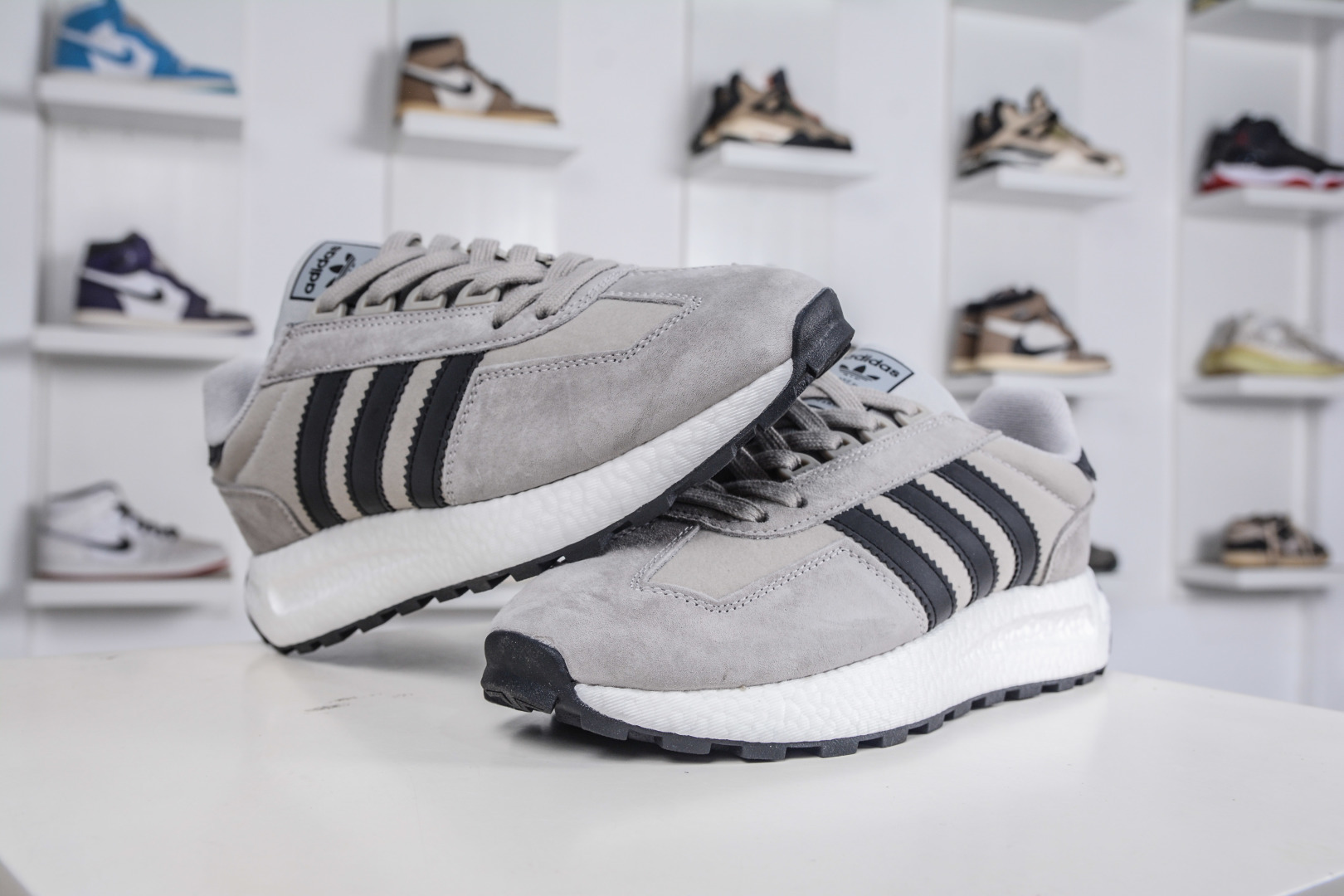 AD Originals Retropy Boost E5系列复古赛车原型一代系列爆米花缓震休闲运动慢跑鞋 GW7455