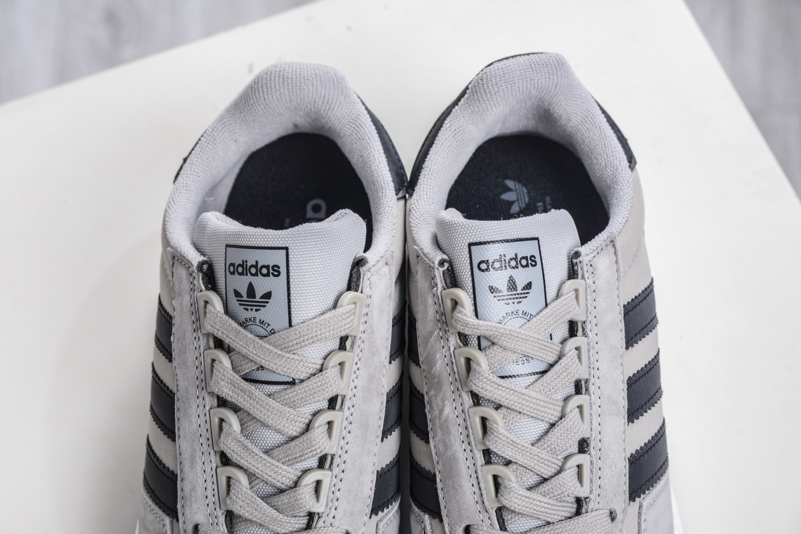 AD Originals Retropy Boost E5系列复古赛车原型一代系列爆米花缓震休闲运动慢跑鞋 GW7455