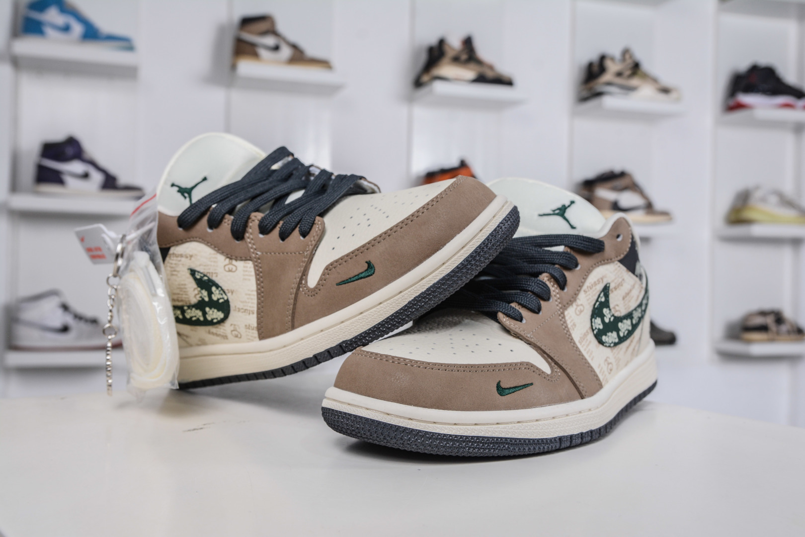 Air Jordan 1 Retro Low x Stussy 斯图西联名-米棕绿 QD1988-007