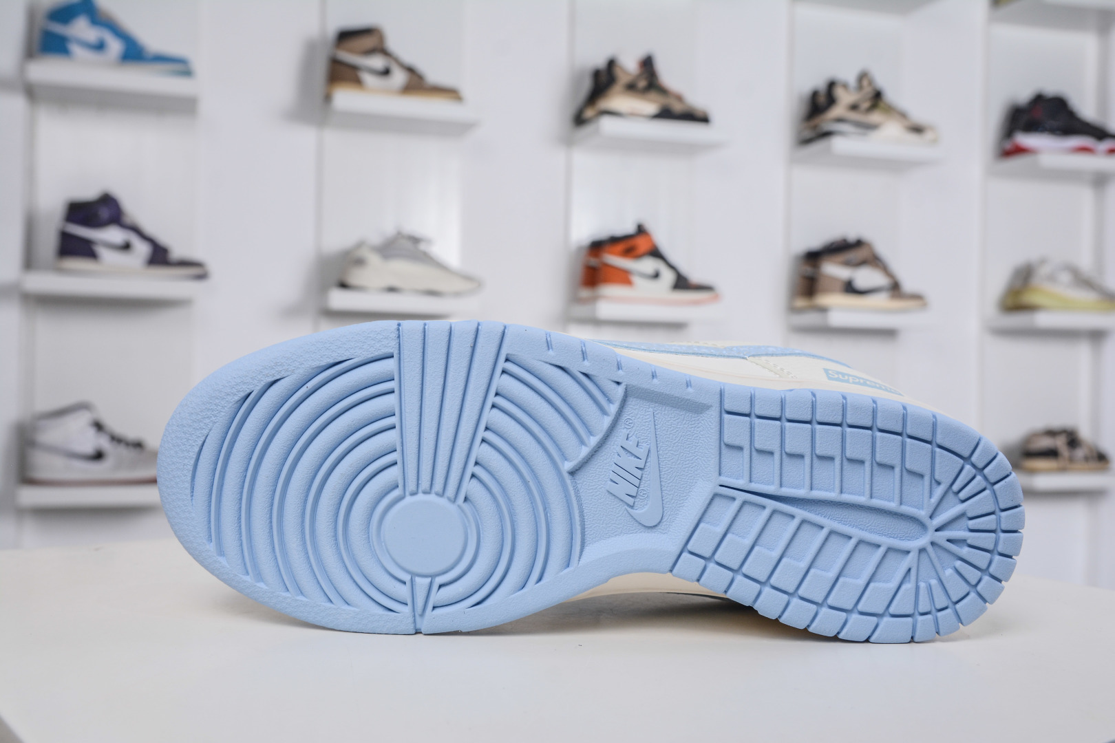 Nike SB Dunk Low x Superme SUP联名-米白浅蓝 JP1628-012