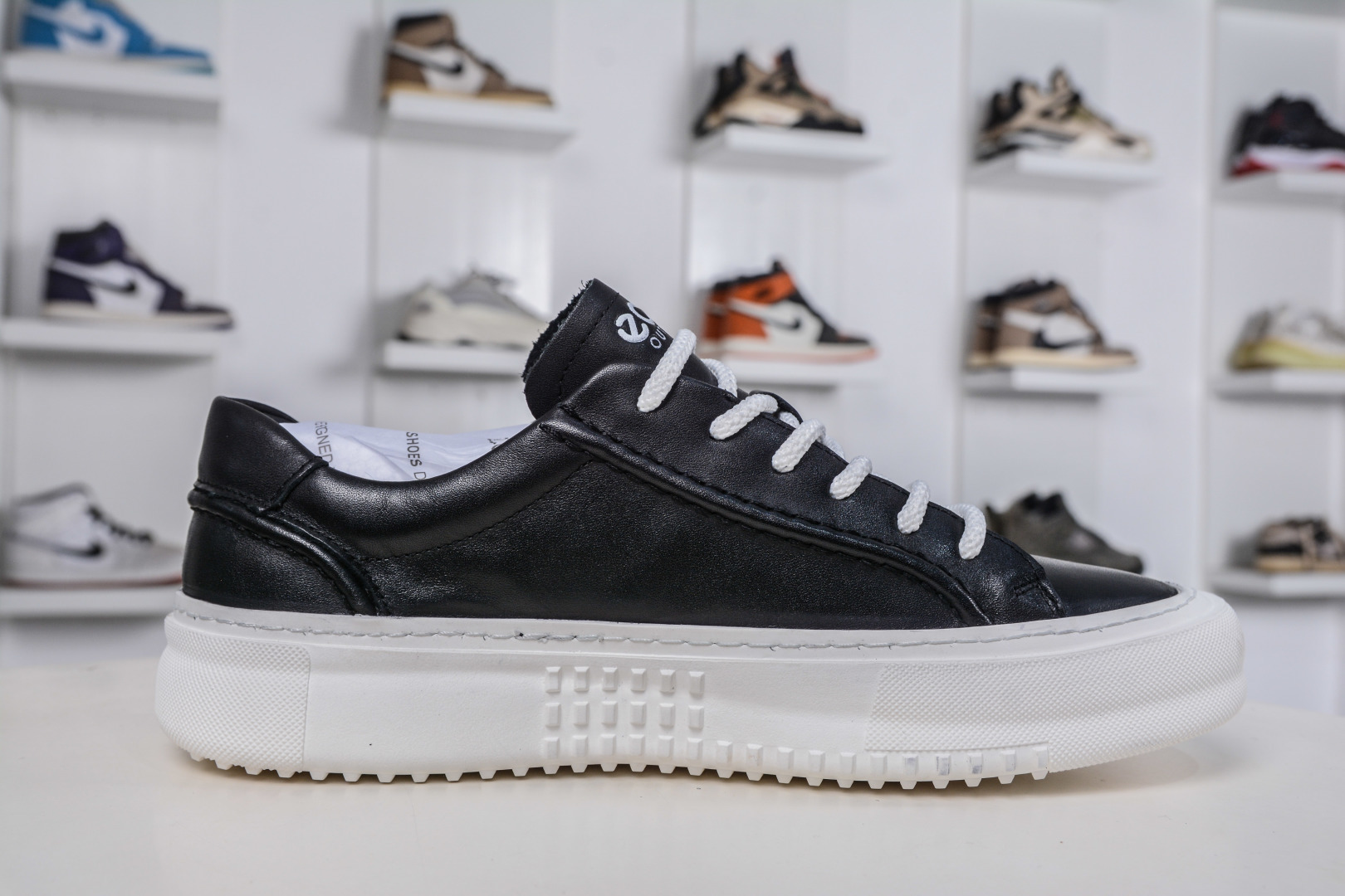 300 Ecco/爱步 男士百搭简约休闲小白鞋 简单耐看清爽版型 503198-01-Chinese UA Cheap High Quatity Brand Clothes Bags handbags Sneakers wholesale wholesaler seller from China Factory suppliers Fashion Clothing Shoes best Quality Beautiful Price 300 Ecco/爱步 男士百搭简约休闲小白鞋 简单耐看清爽版型 503198-01