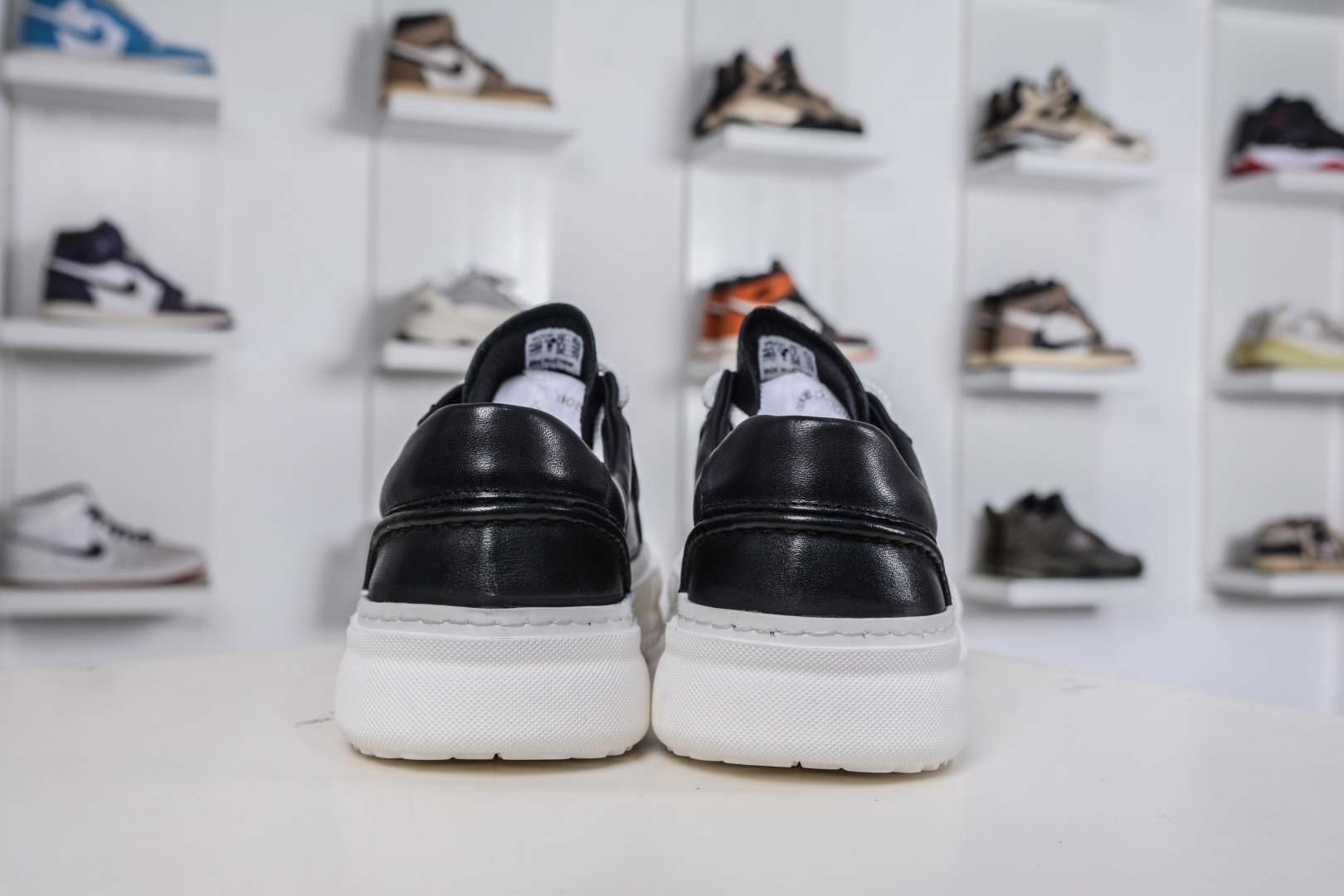 300 Ecco/爱步 男士百搭简约休闲小白鞋 简单耐看清爽版型 503198-01-Chinese UA Cheap High Quatity Brand Clothes Bags handbags Sneakers wholesale wholesaler seller from China Factory suppliers Fashion Clothing Shoes best Quality Beautiful Price 300 Ecco/爱步 男士百搭简约休闲小白鞋 简单耐看清爽版型 503198-01