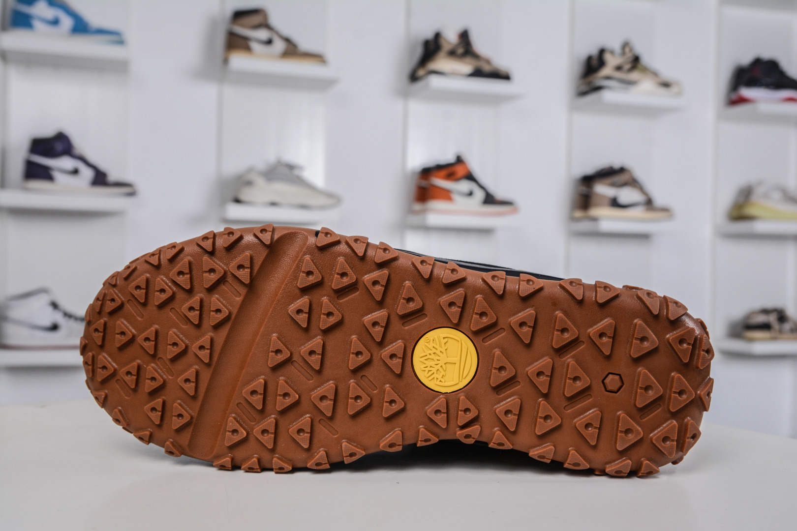 220 Timberland添柏岚/天伯伦经典户外休闲大黄靴系列 TB A67JC 997