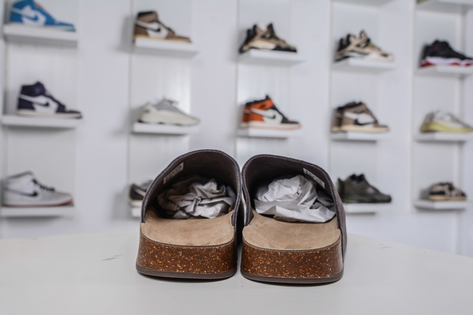 adidas originals Adimule 棕色 勃肯系 防磨防滑包头拖鞋 JS0705