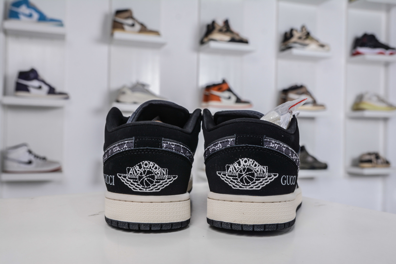 Air Jordan 1 Retro Low x GUCCI 古驰联名-灰黑 LJ8888-003