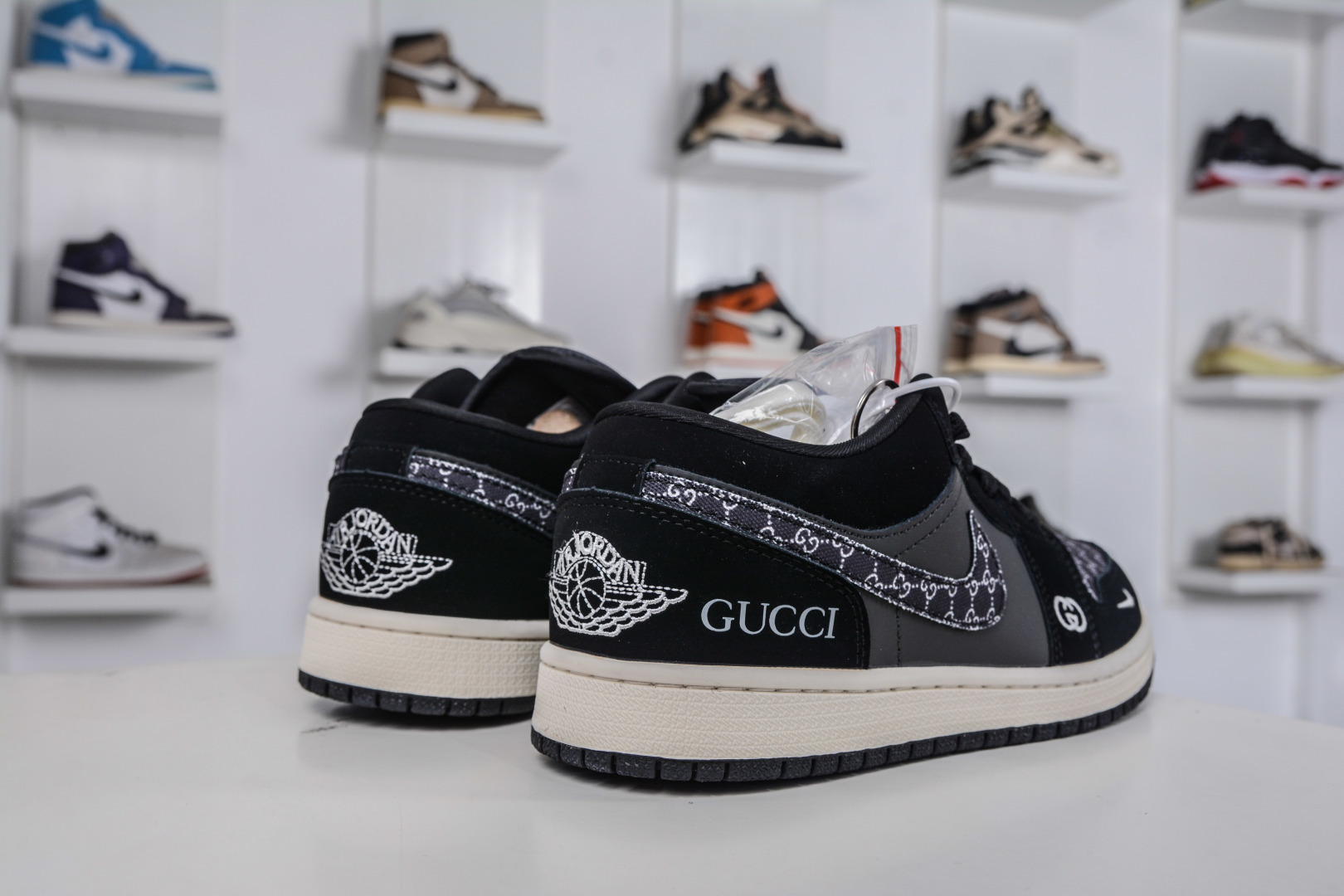 Air Jordan 1 Retro Low x GUCCI 古驰联名-灰黑 LJ8888-003