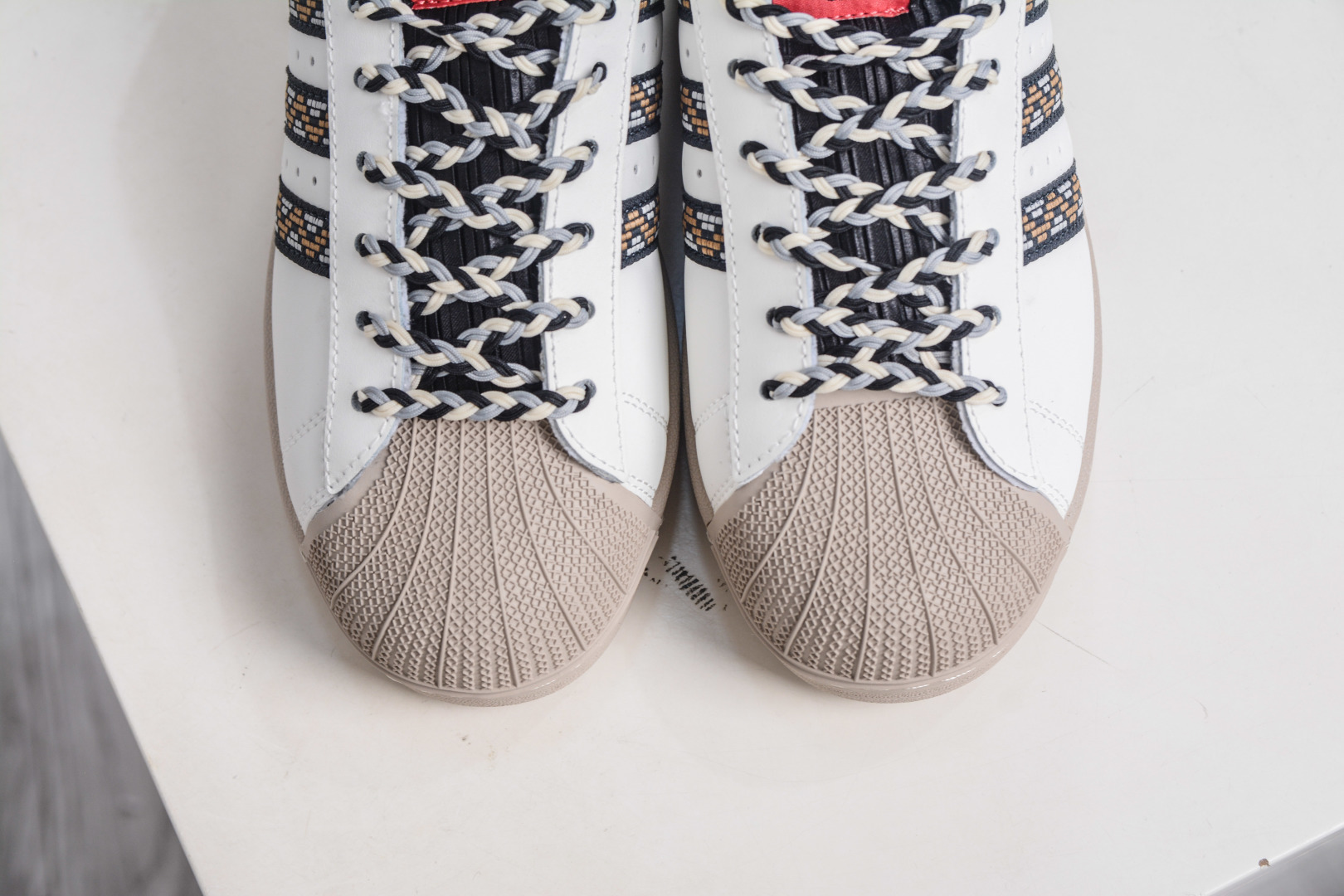 150 AD Originals Superstar 2 贝壳头 JQ8722