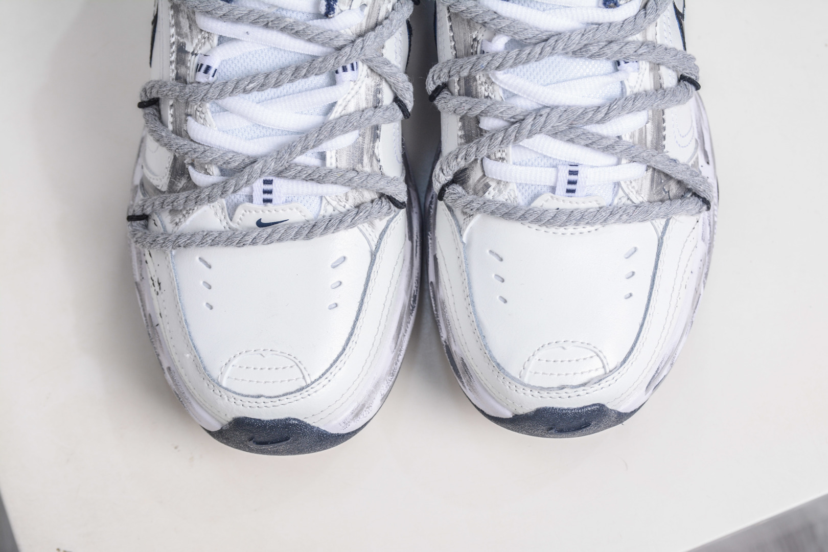 NK Air Monarch IV M2K 涂鸦复古潮流运动舒适老爹鞋 415445-102