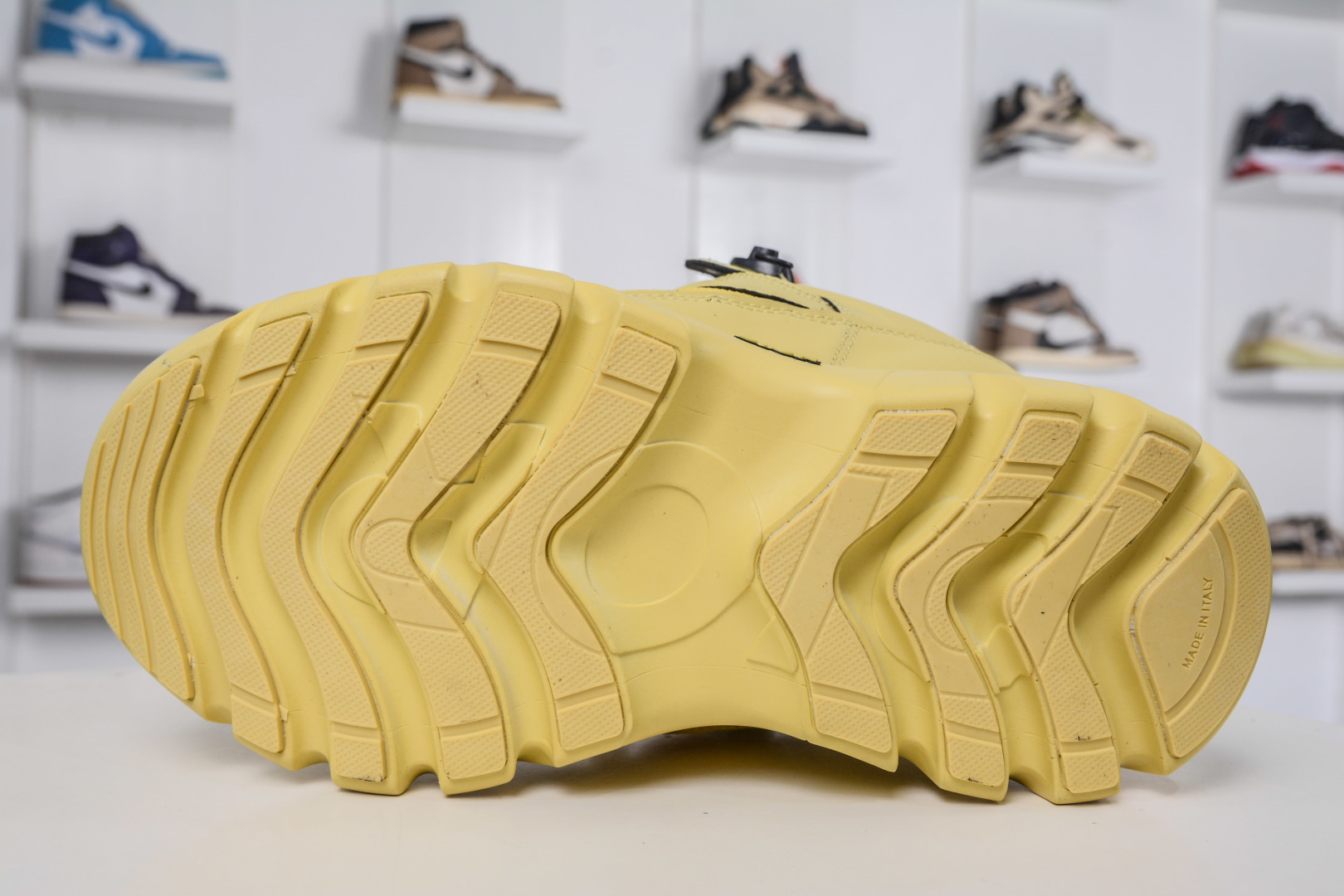 210 Dior 迪奥最新配色B30系列 老爹运动鞋 全新B30运动鞋 顺应复古市场的趋势的 Dad Shoes风格鞋款