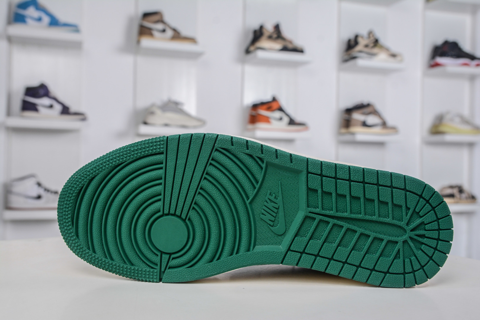 TS x Air Jordan x GUCCI AJ1 Low 倒钩低帮联名古驰-米棕绿 QW5088-206-High Quatity Cheap Brand wholesale wholesaler seller Clothes Bags handbags Sneakers Top Fashion Clothing Shoes from China Factory Chinese suppliers best Quality Beautiful Price TS x Air Jordan x GUCCI AJ1 Low 倒钩低帮联名古驰-米棕绿 QW5088-206