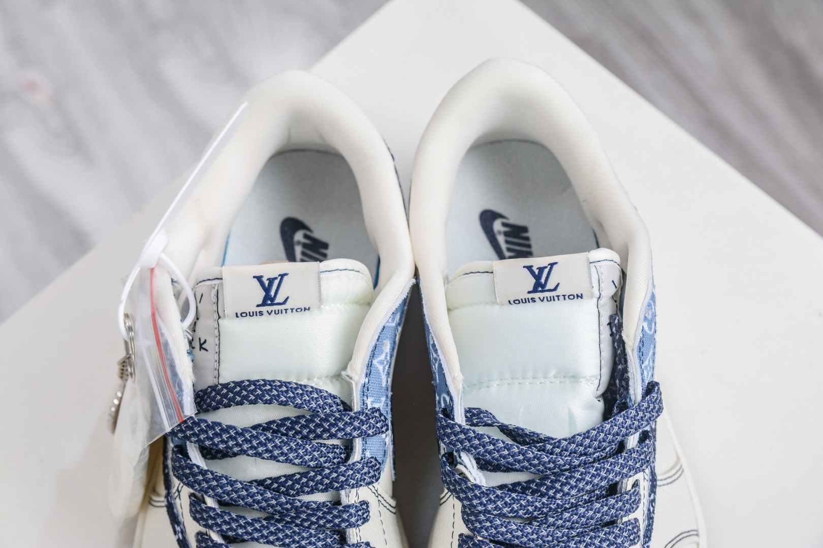 TS x Air Jordan x Louis Vuitton AJ1 Low 倒钩低帮LV联名-白蓝牛仔勾 XD1979-002