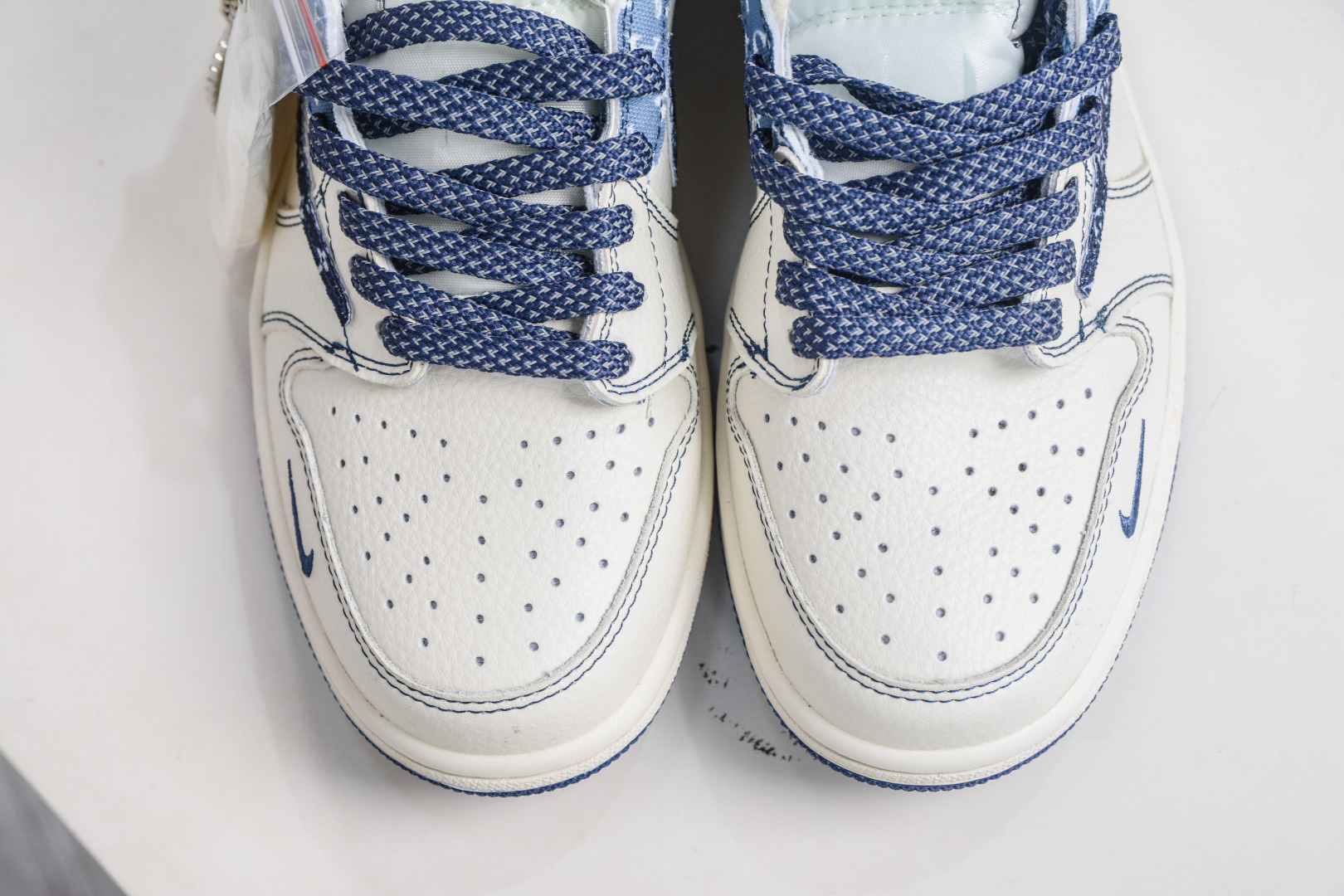 TS x Air Jordan x Louis Vuitton AJ1 Low 倒钩低帮LV联名-白蓝牛仔勾 XD1979-002