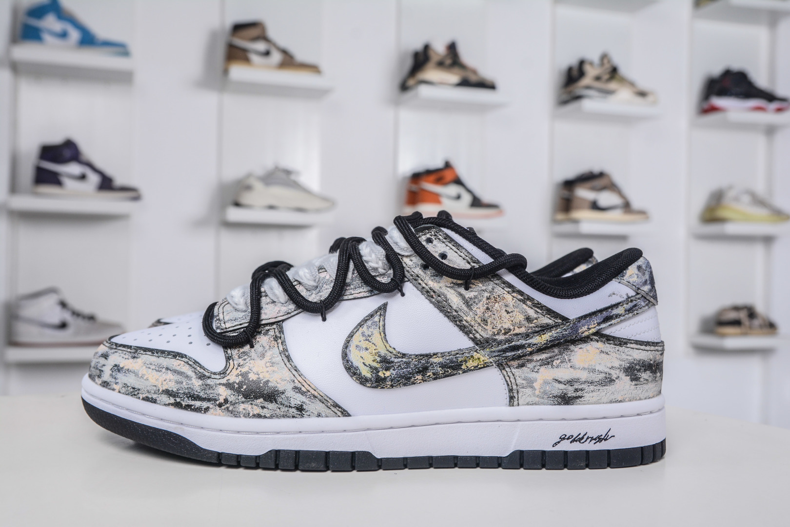 270 Nike Dunk Low 淘金热 黑白金 HF5441-100