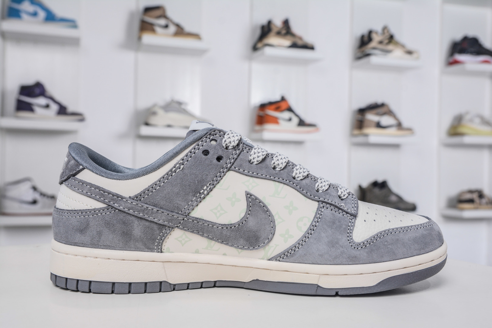 Nike SB Dunk Low x Louis Vuitton LV联名-白灰 CX5050-Y13