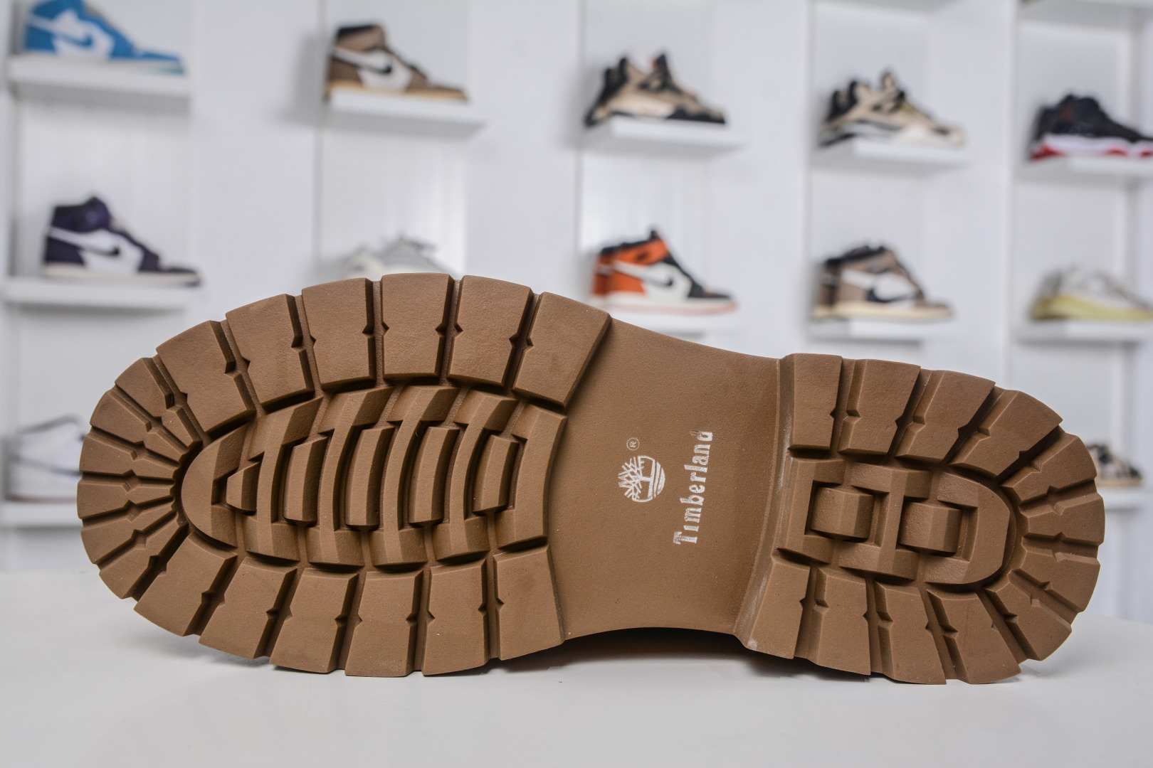 320 Timberland添柏岚/天伯伦秋冬新品（毛绒内里保暖锁热）秋冬必备户外休闲大黄靴系列 TB10039M