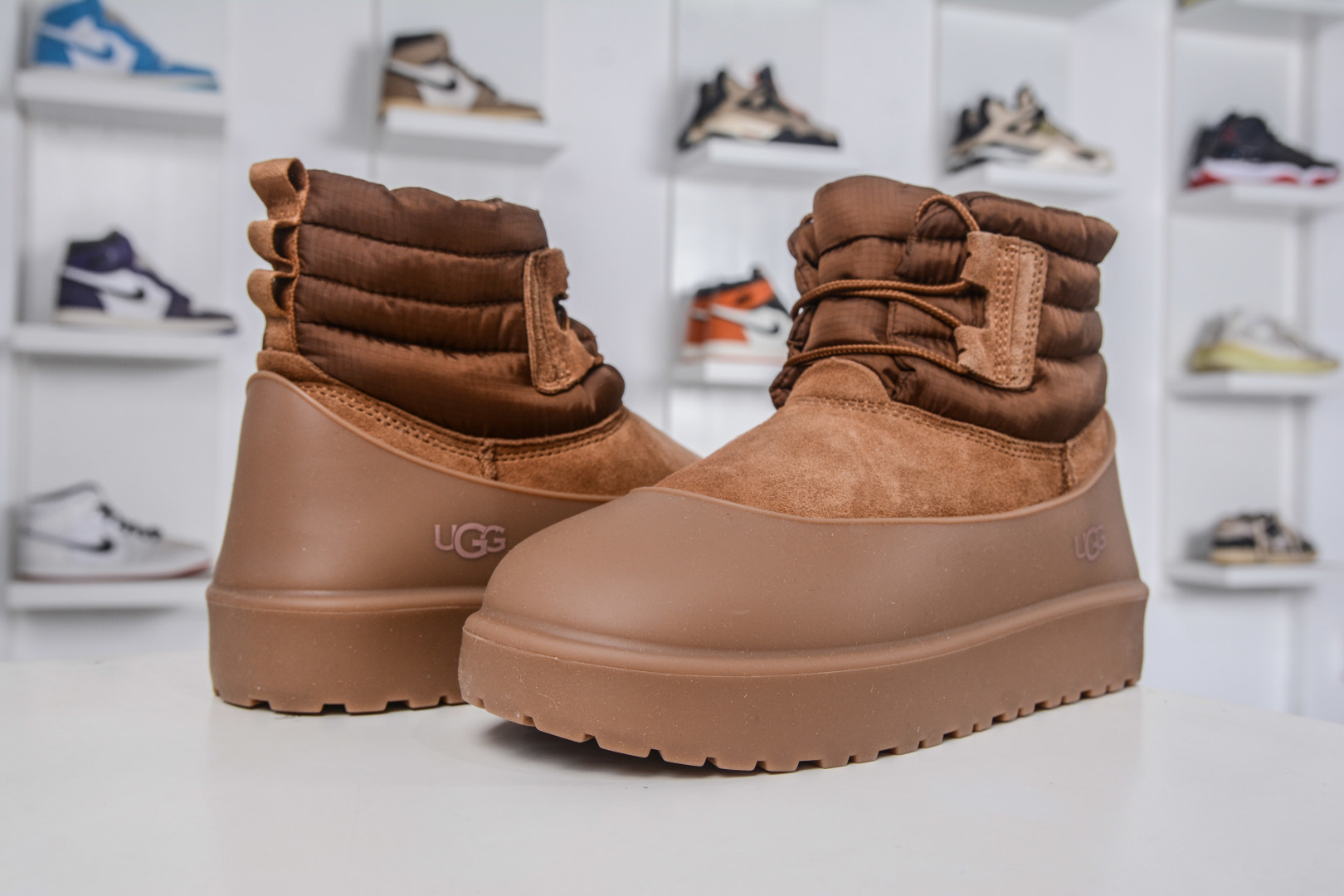 360 UGG Mini Lace-Up Weather 两用可拆卸 冬季中性款雪地靴 1120849