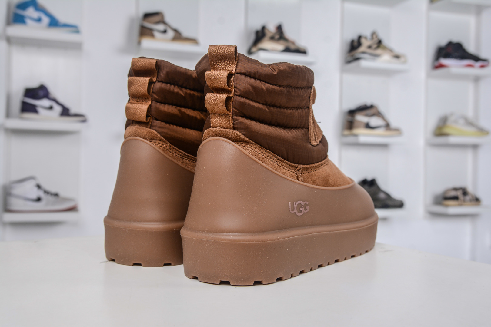 360 UGG Mini Lace-Up Weather 两用可拆卸 冬季中性款雪地靴 1120849