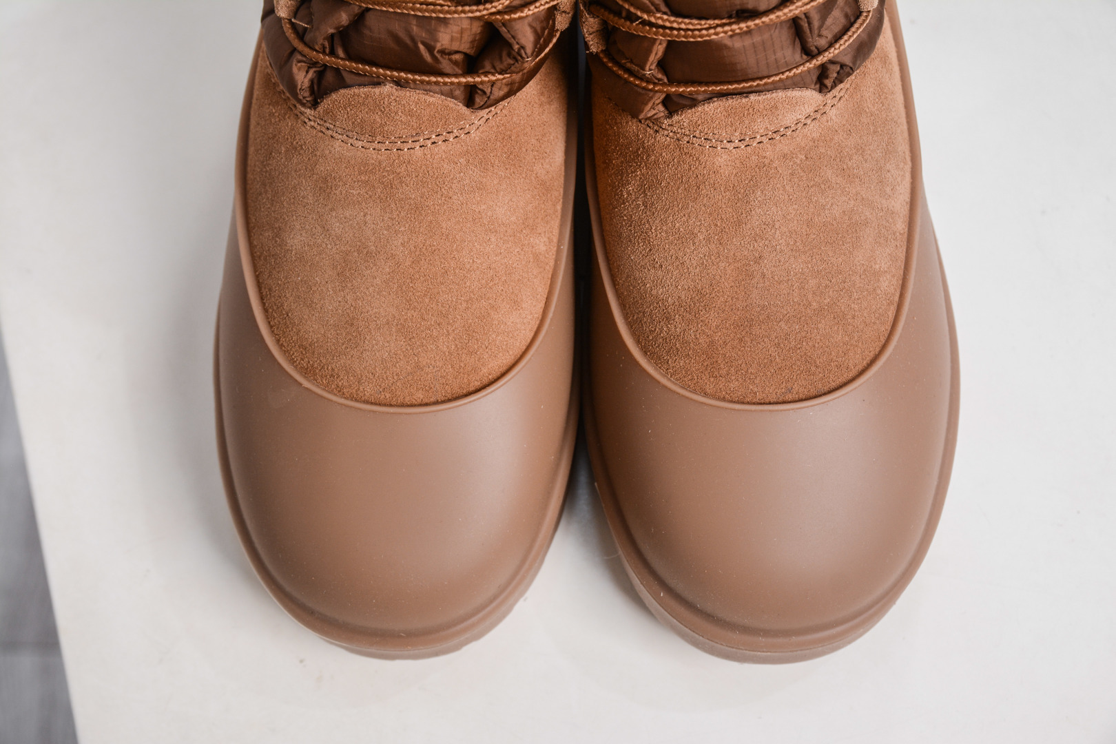 360 UGG Mini Lace-Up Weather 两用可拆卸 冬季中性款雪地靴 1120849