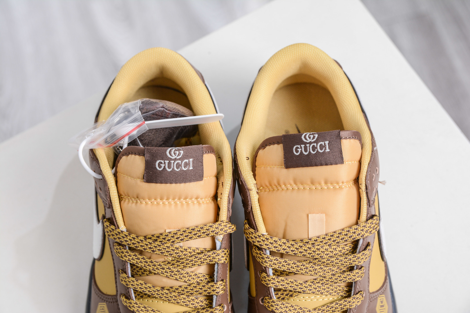 Nike SB Dunk Low x GUCCI 古驰联名-棕黄 DJ1988-001