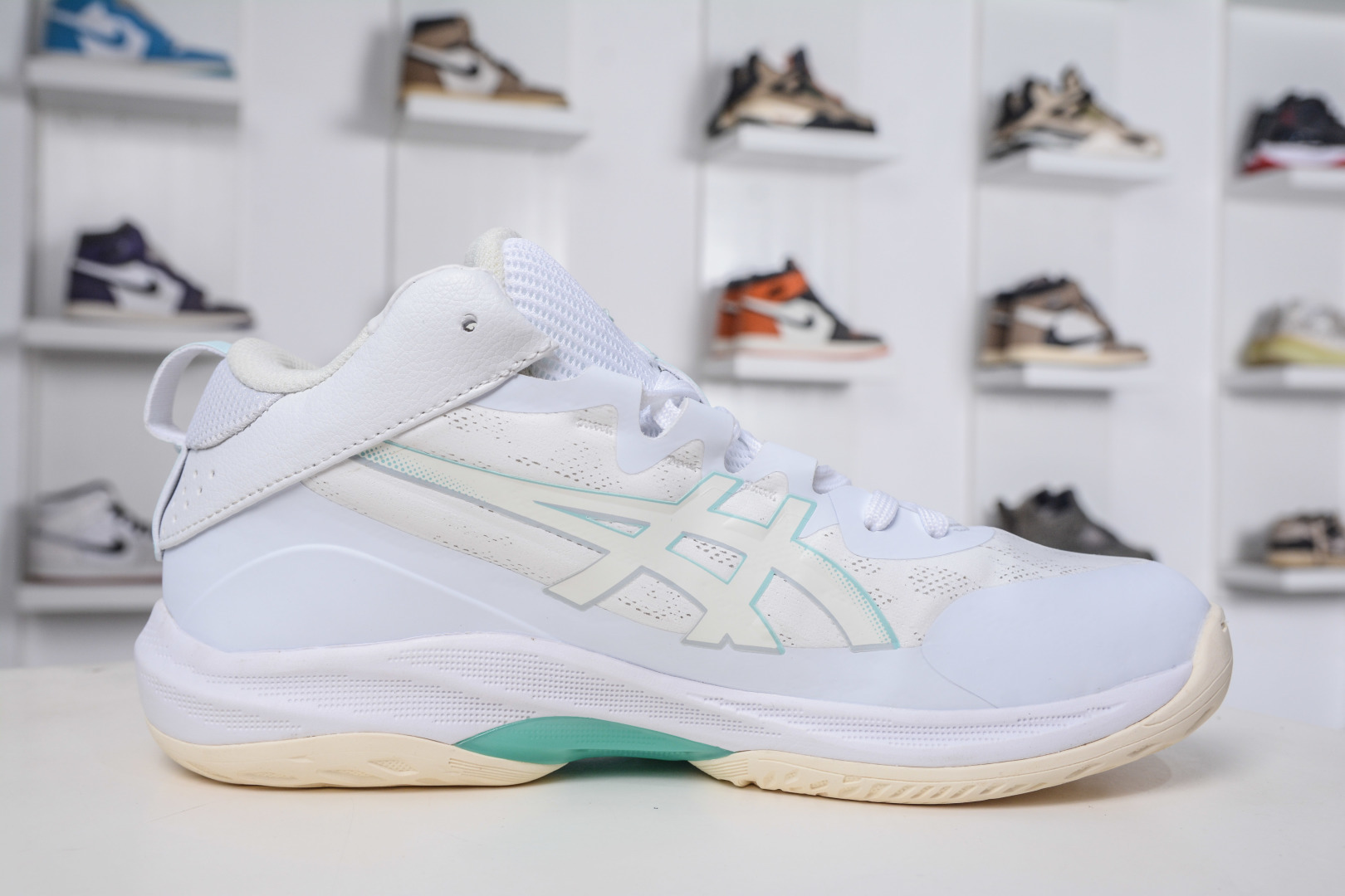 220 Asics Gelhoop V17 S亚瑟士 减震助弹防滑篮球鞋 1063A096-101