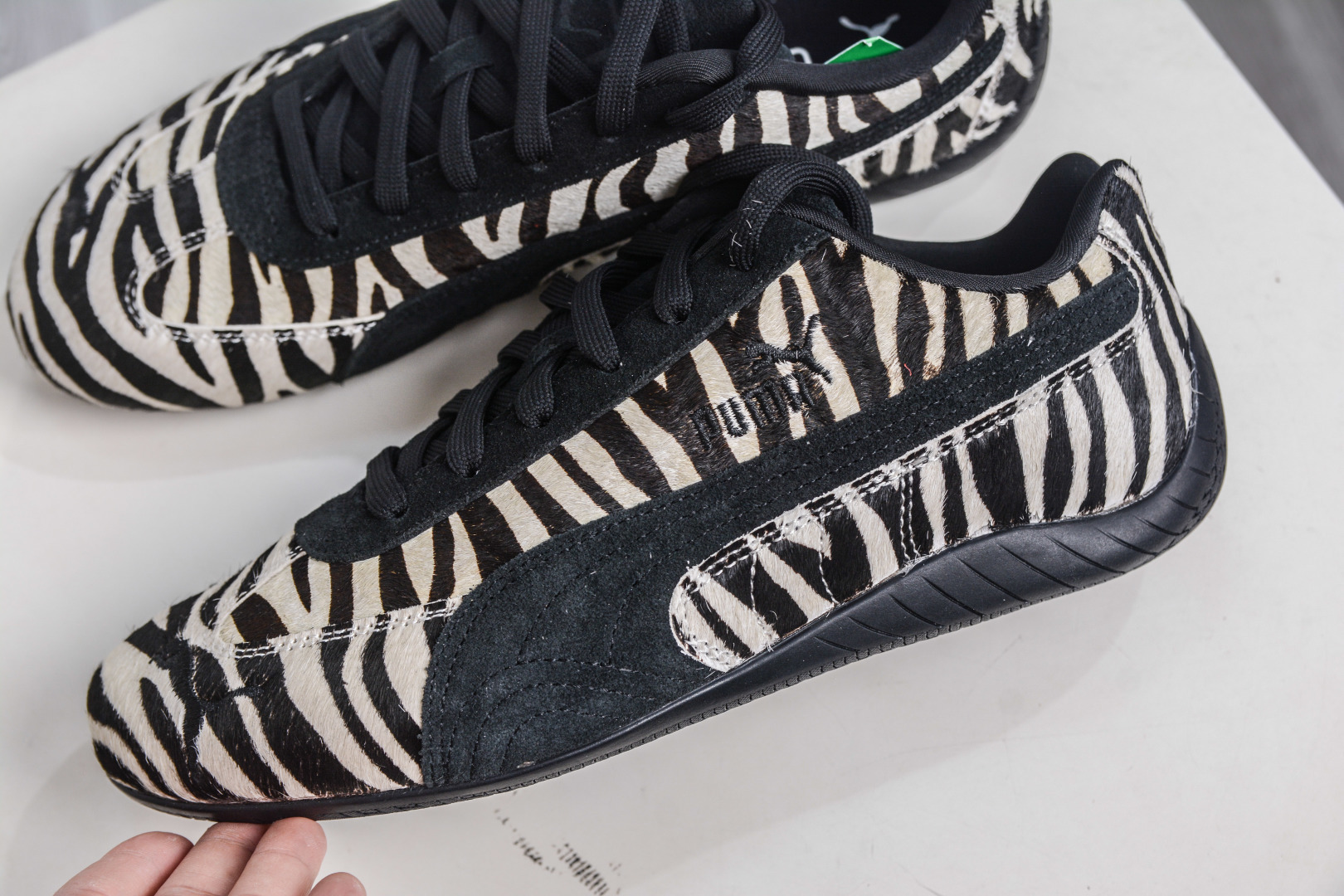 Puma Speedcat Sparco 彪马罗马阿莫尔系列 复古运动休闲赛车跑鞋 403356-01-Top High Quatity Cheap Sneakers Fashion Clothing Clothes Bags handbags Shoes of all Brand wholesale With The best Quality And Beautiful Price from China Factory Chinese suppliers wholesaler seller Puma Speedcat Sparco 彪马罗马阿莫尔系列 复古运动休闲赛车跑鞋 403356-01