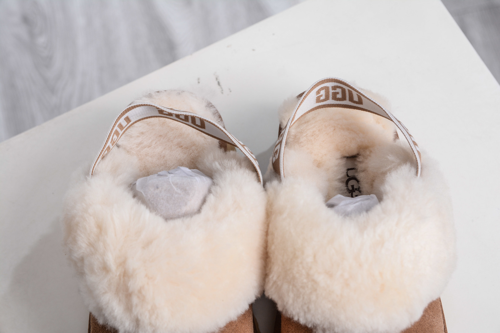 UGG 星拖拉带厚底 千颂伊同款 4cm厚底 雪地靴 1113474