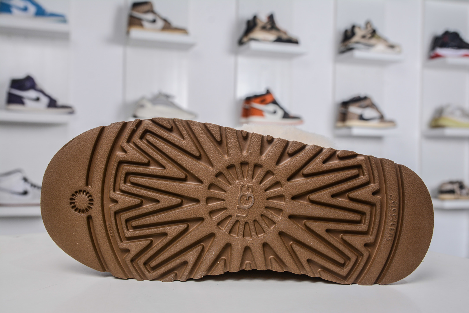 UGG 星拖拉带厚底 千颂伊同款 4cm厚底 雪地靴 1113474