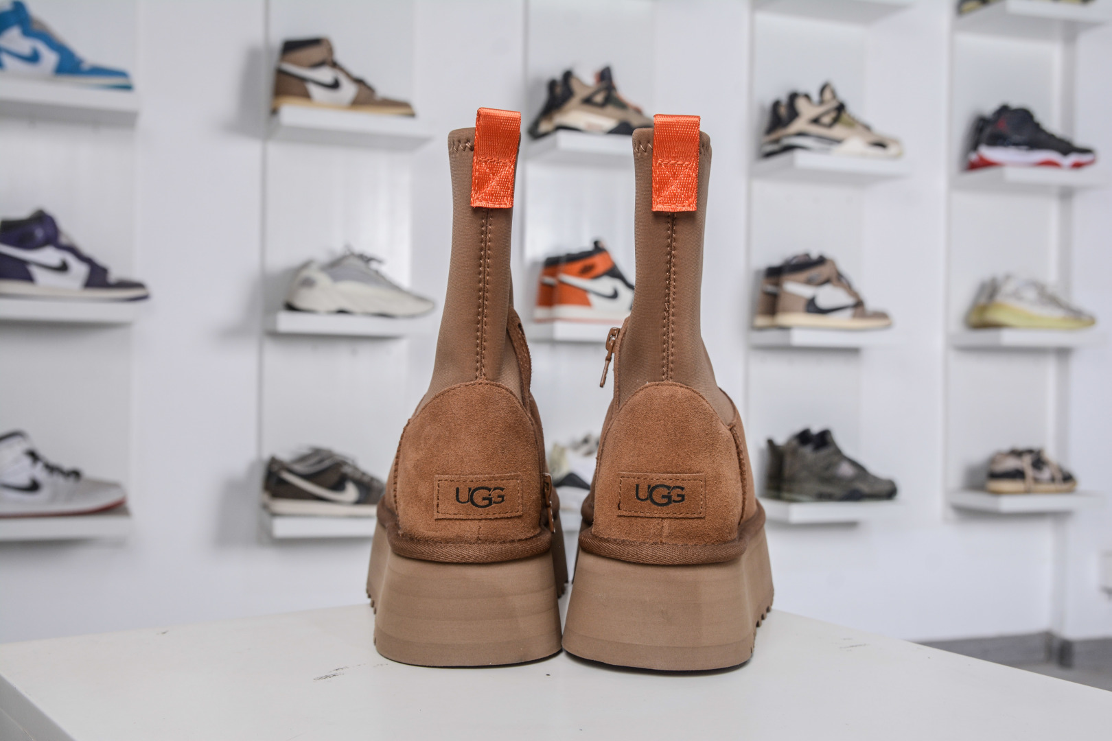 260 UGG 弹力收口高帮 栗色 4CM厚底 冬季中性款雪地靴 1144031