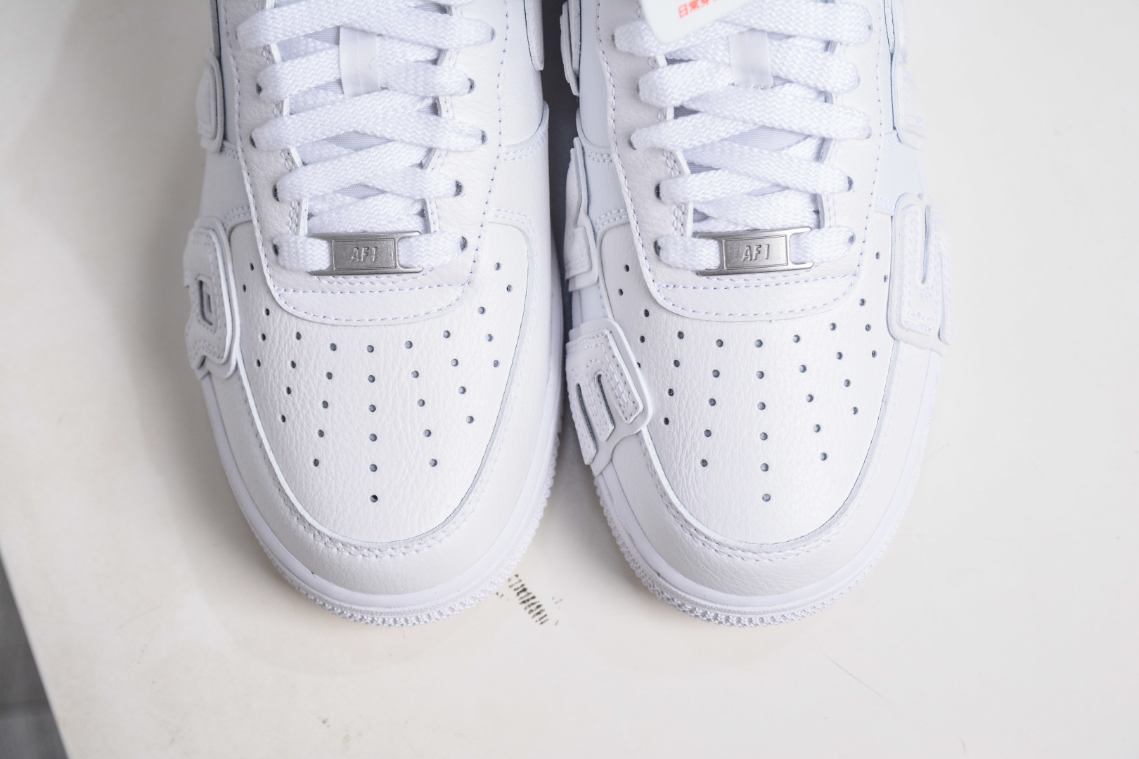 HY版 350 TOP版 多版本供应 HY版 CPFM x NK Air Force 1 07 Low 空军一号系列低帮经典百搭休闲运动板鞋“联名放大补丁字母” FQ7069-100