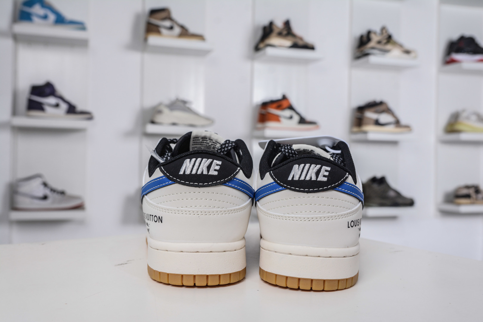 Nike SB Dunk Low x Louis Vuitton LV联名-米黑篮生胶 JP1628-003