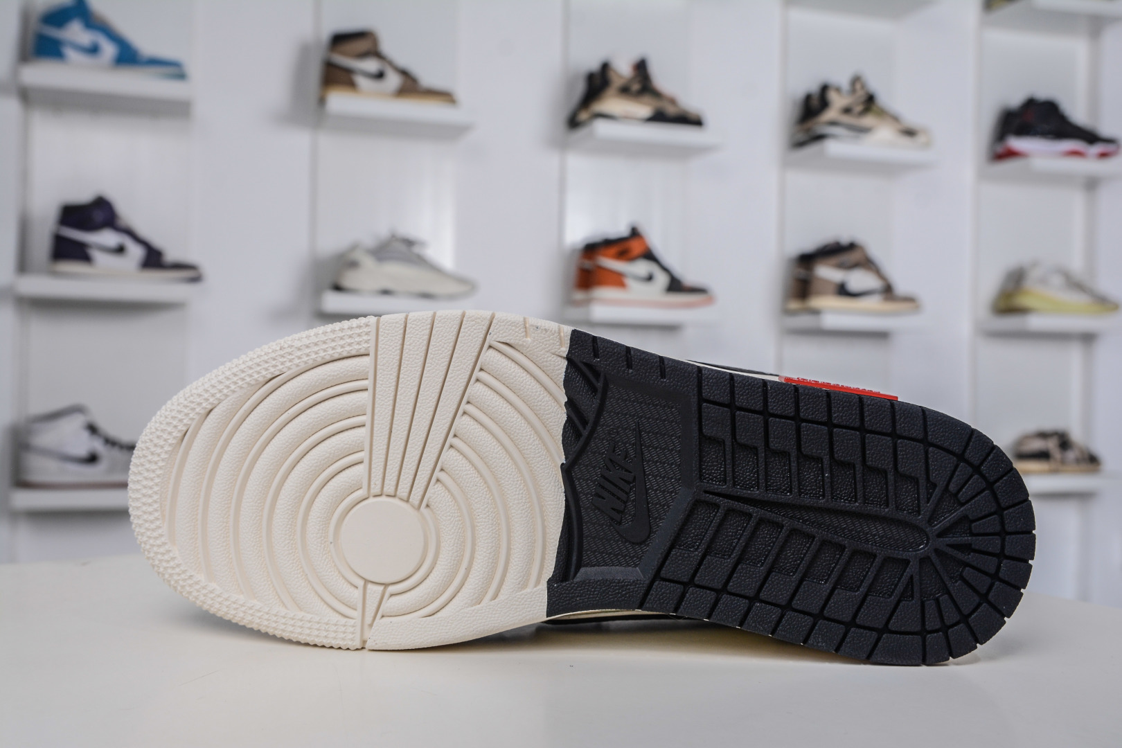 TS x Air Jordan x Louis Vuitton X Supreme AJ1 Low 倒钩低帮LV SUP 联名-白黑 CX5050-Y31