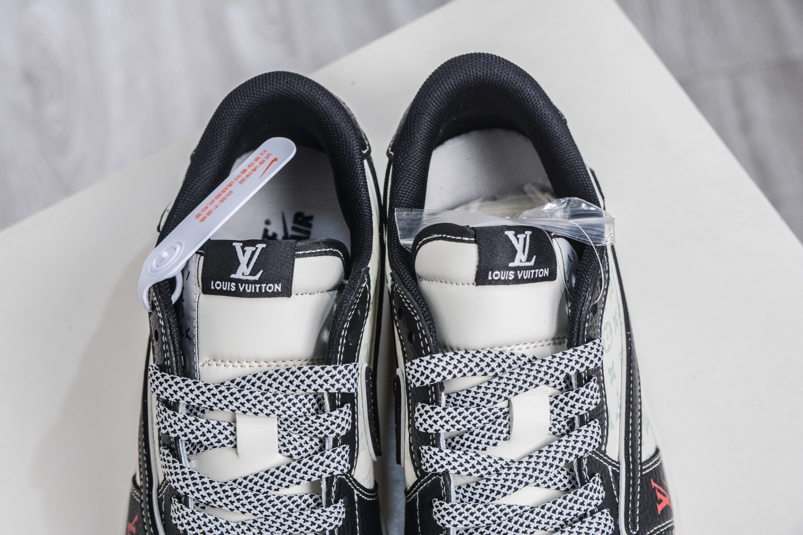 TS x Air Jordan x Louis Vuitton X Supreme AJ1 Low 倒钩低帮LV SUP 联名-白黑 CX5050-Y31