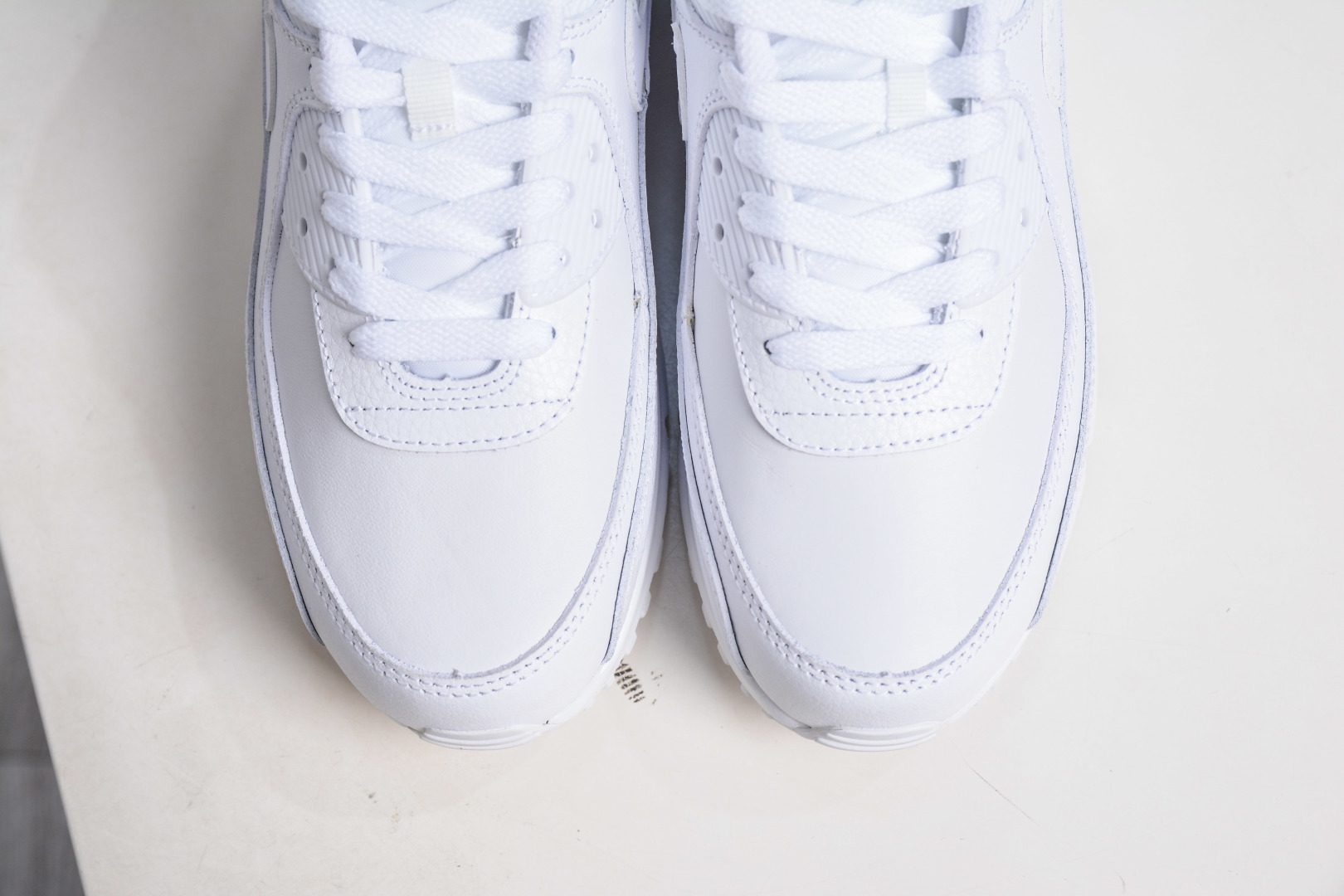 X版 NK Air 90 气垫复古减震跑步鞋 CZ5594-100-High Quatity Cheap Brand wholesale wholesaler seller Clothes Bags handbags Sneakers Top Fashion Clothing Shoes from China Factory Chinese suppliers best Quality Beautiful Price X版 NK Air 90 气垫复古减震跑步鞋 CZ5594-100