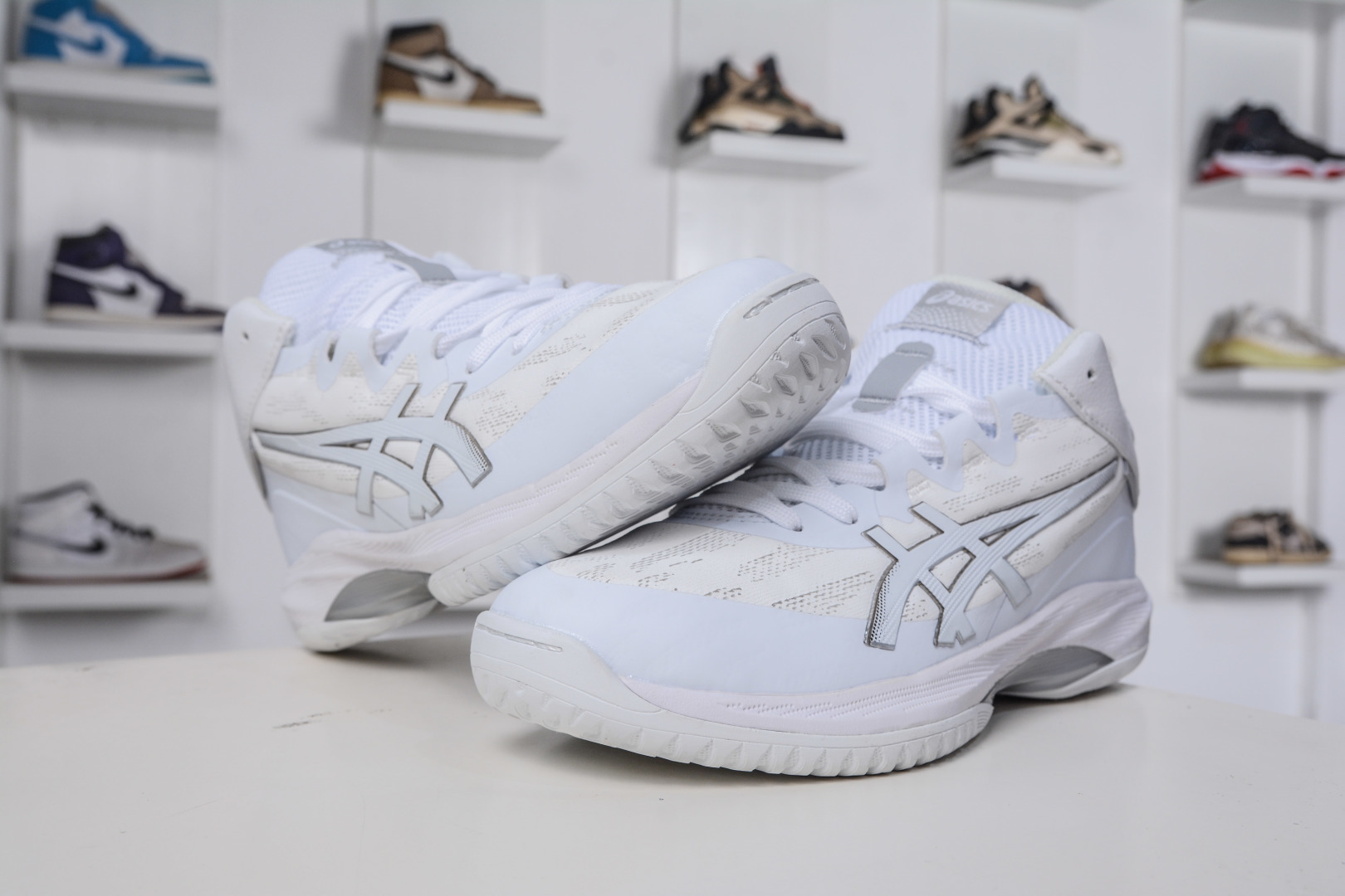 220 Asics Gelhoop V17 S亚瑟士 减震助弹防滑篮球鞋 1063A096-100