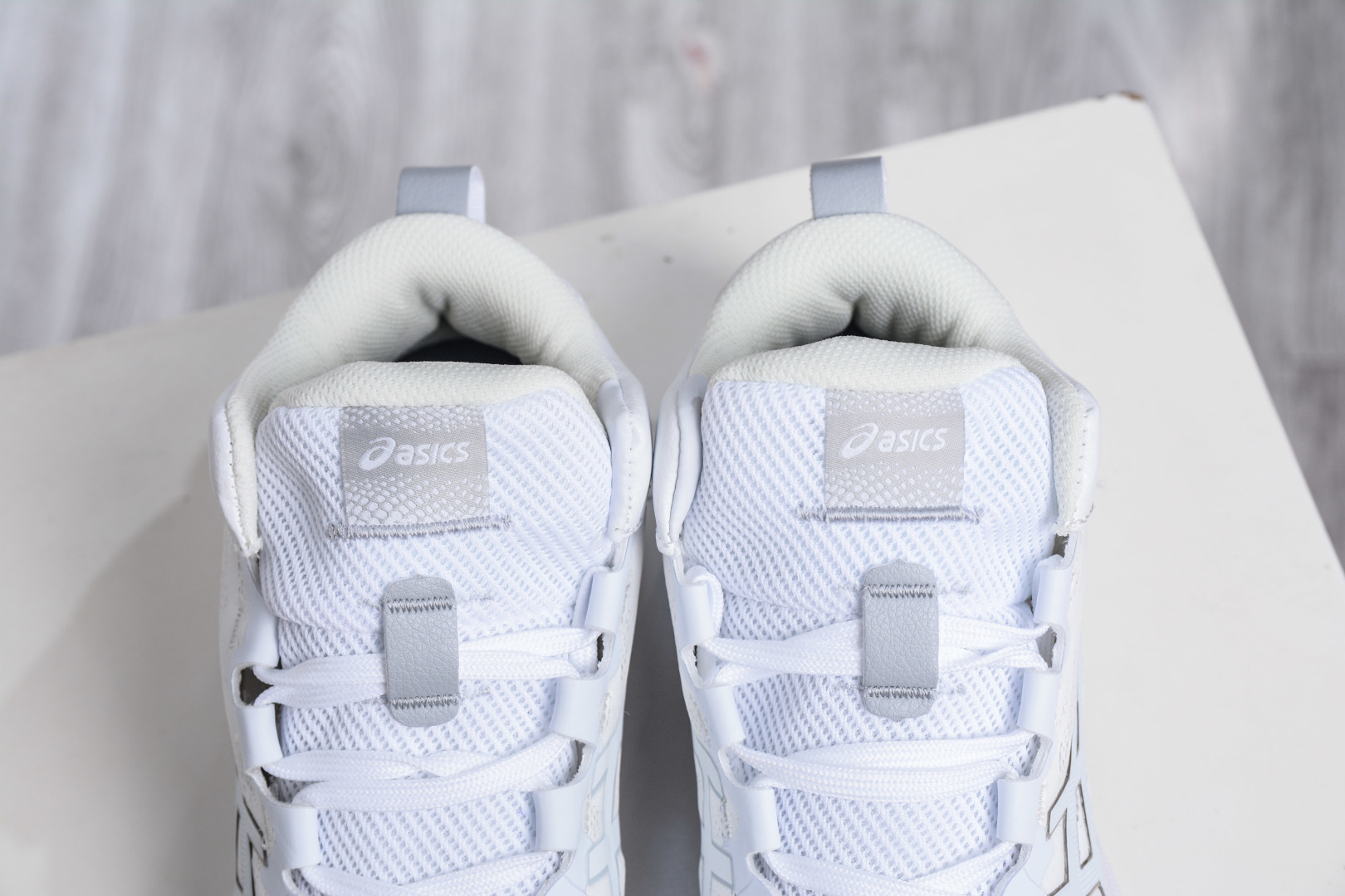 220 Asics Gelhoop V17 S亚瑟士 减震助弹防滑篮球鞋 1063A096-100