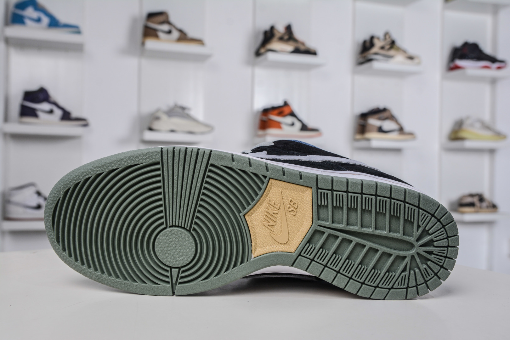 Nike Dunk SB ”Dust Noir” 星际探索 雾霾 黑灰 HF3063-002-High Quatity Cheap Brand wholesale wholesaler seller Clothes Bags handbags Sneakers Top Fashion Clothing Shoes from China Factory Chinese suppliers best Quality Beautiful Price Nike Dunk SB ”Dust Noir” 星际探索 雾霾 黑灰 HF3063-002