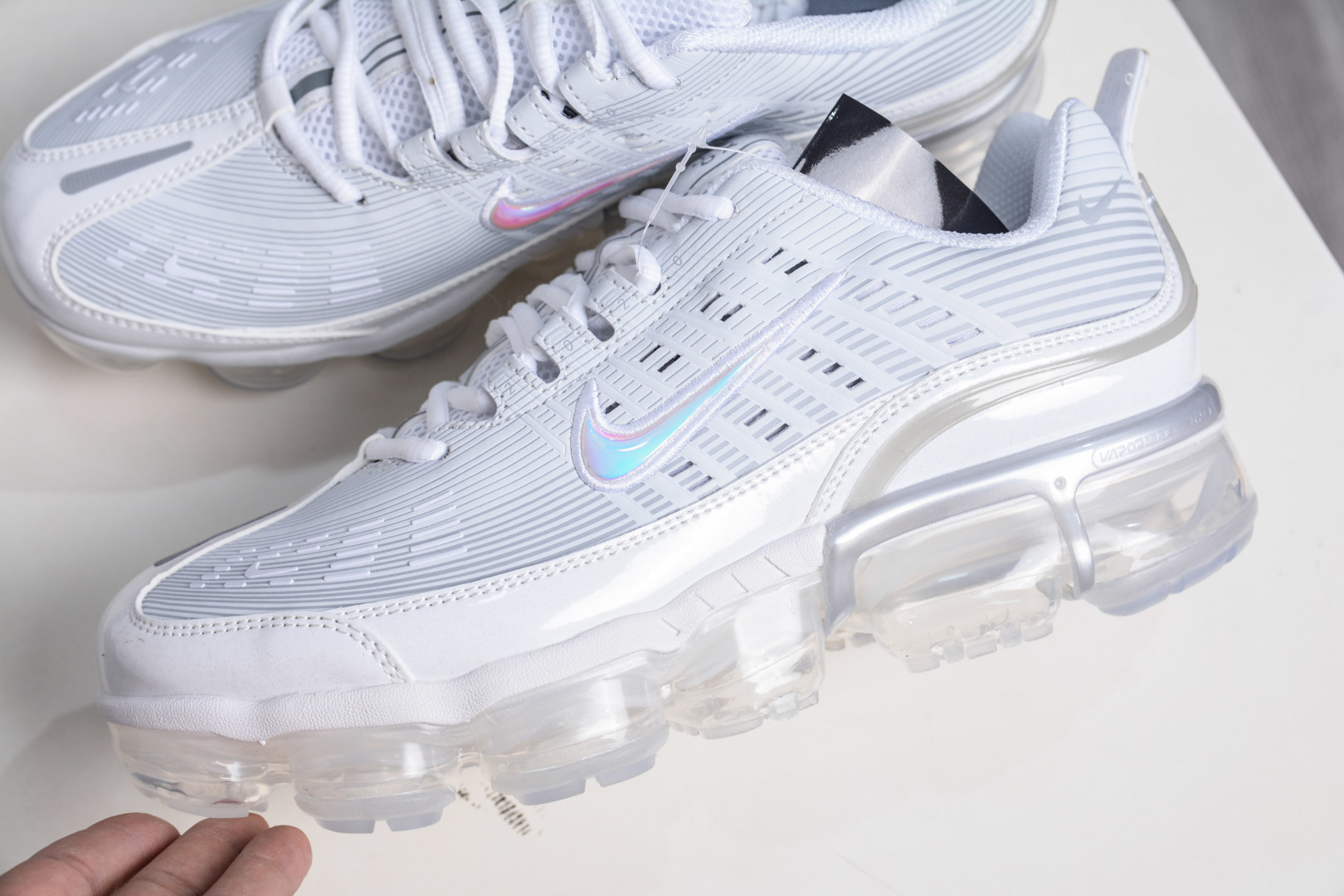 NK Air Vapor 360 全掌大气垫透气跑步鞋 CK9671-100-High Quatity Cheap Brand wholesale wholesaler seller Clothes Bags handbags Sneakers Top Fashion Clothing Shoes from China Factory Chinese suppliers best Quality Beautiful Price NK Air Vapor 360 全掌大气垫透气跑步鞋 CK9671-100