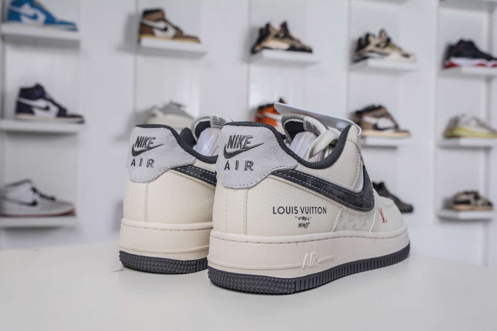 Nike Air Force 1 Low 07 x Louis Vuitton LV联名-米白灰勾 MZ9588-811