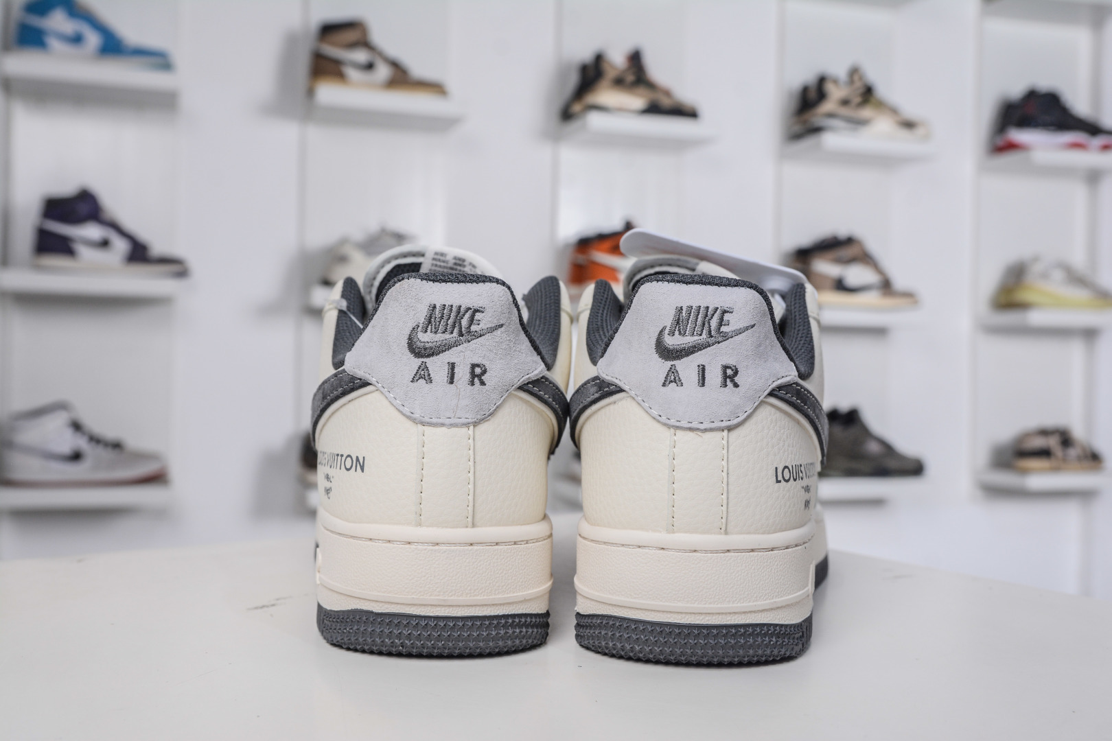 Nike Air Force 1 Low 07 x Louis Vuitton LV联名-米白灰勾 MZ9588-811