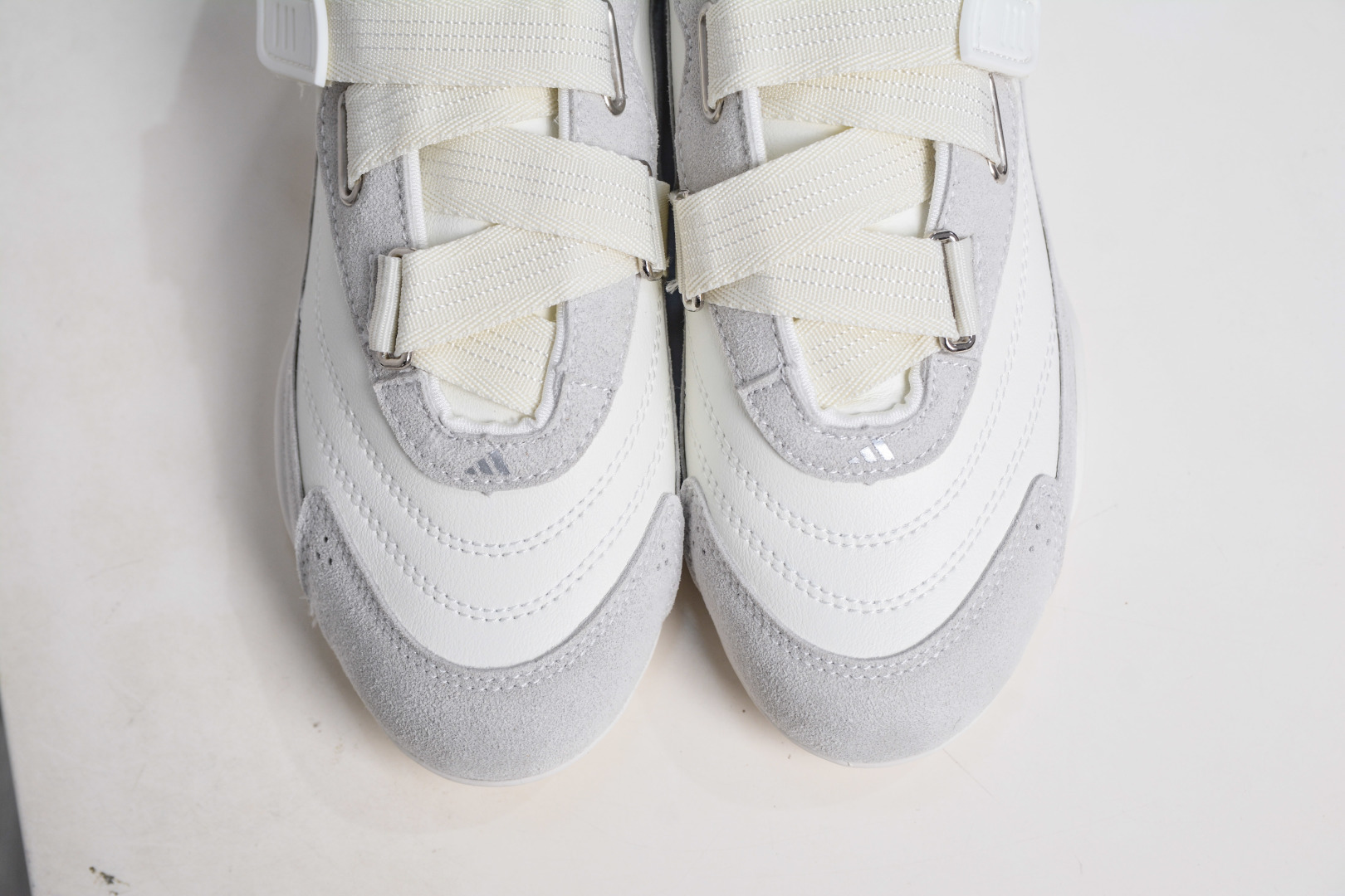 170 AD Urban Reverie Fos 白灰 魔术贴城市芭蕾风薄底休闲鞋 JQ9390